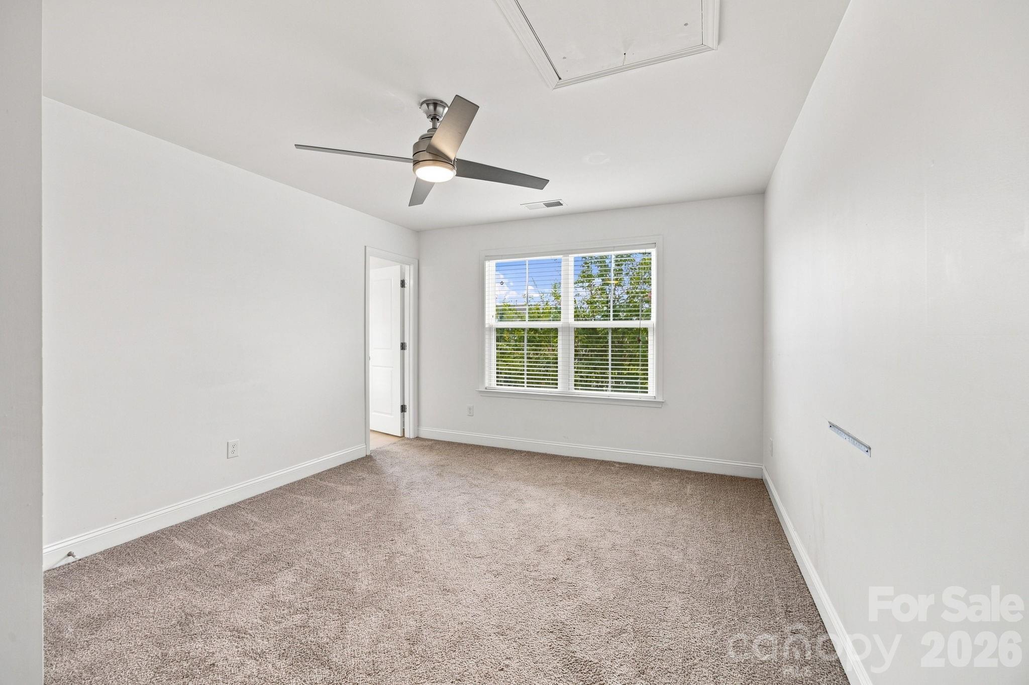 7223 Old Valley Way Property Photo 27