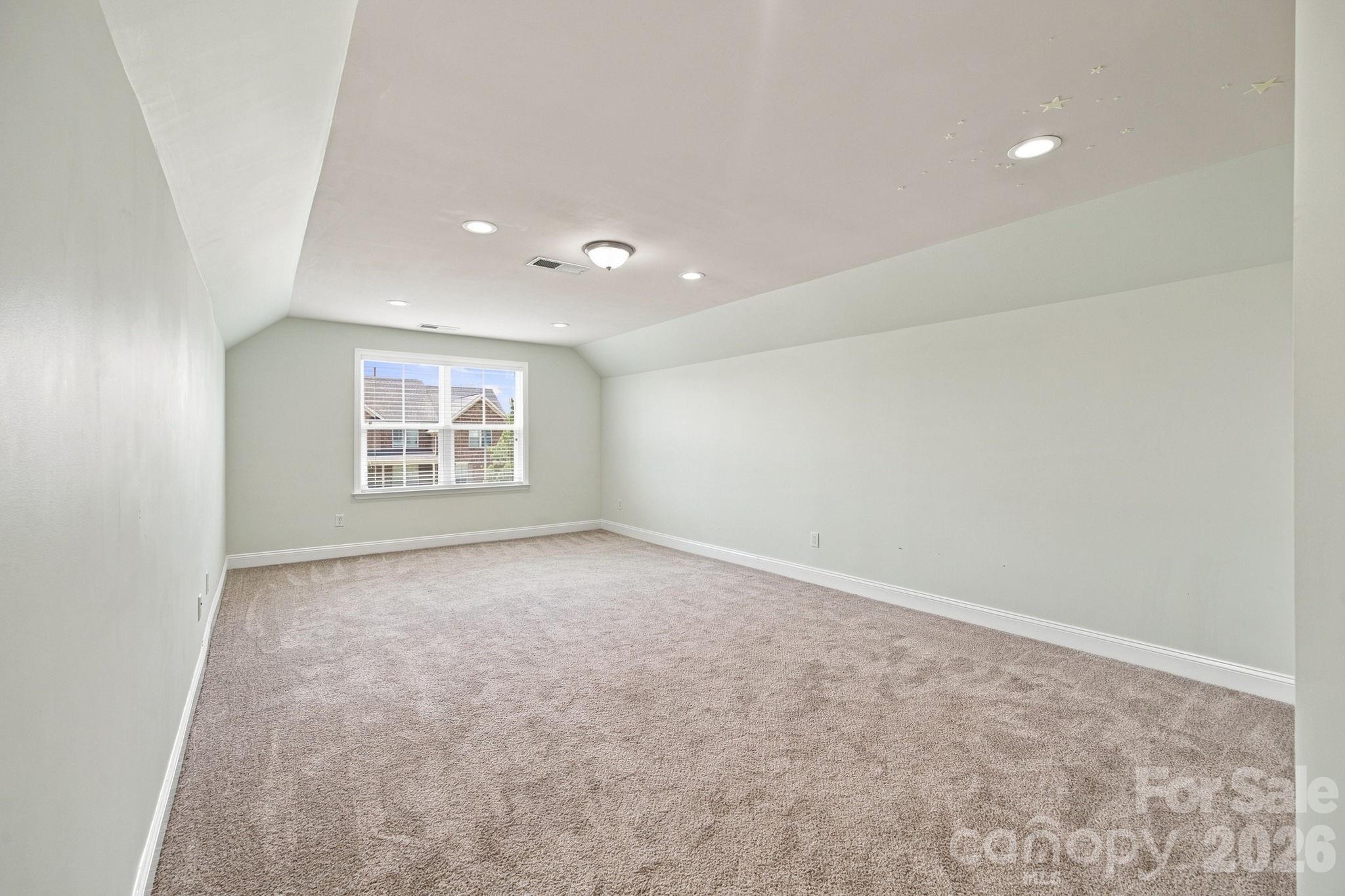 7223 Old Valley Way Property Photo 30