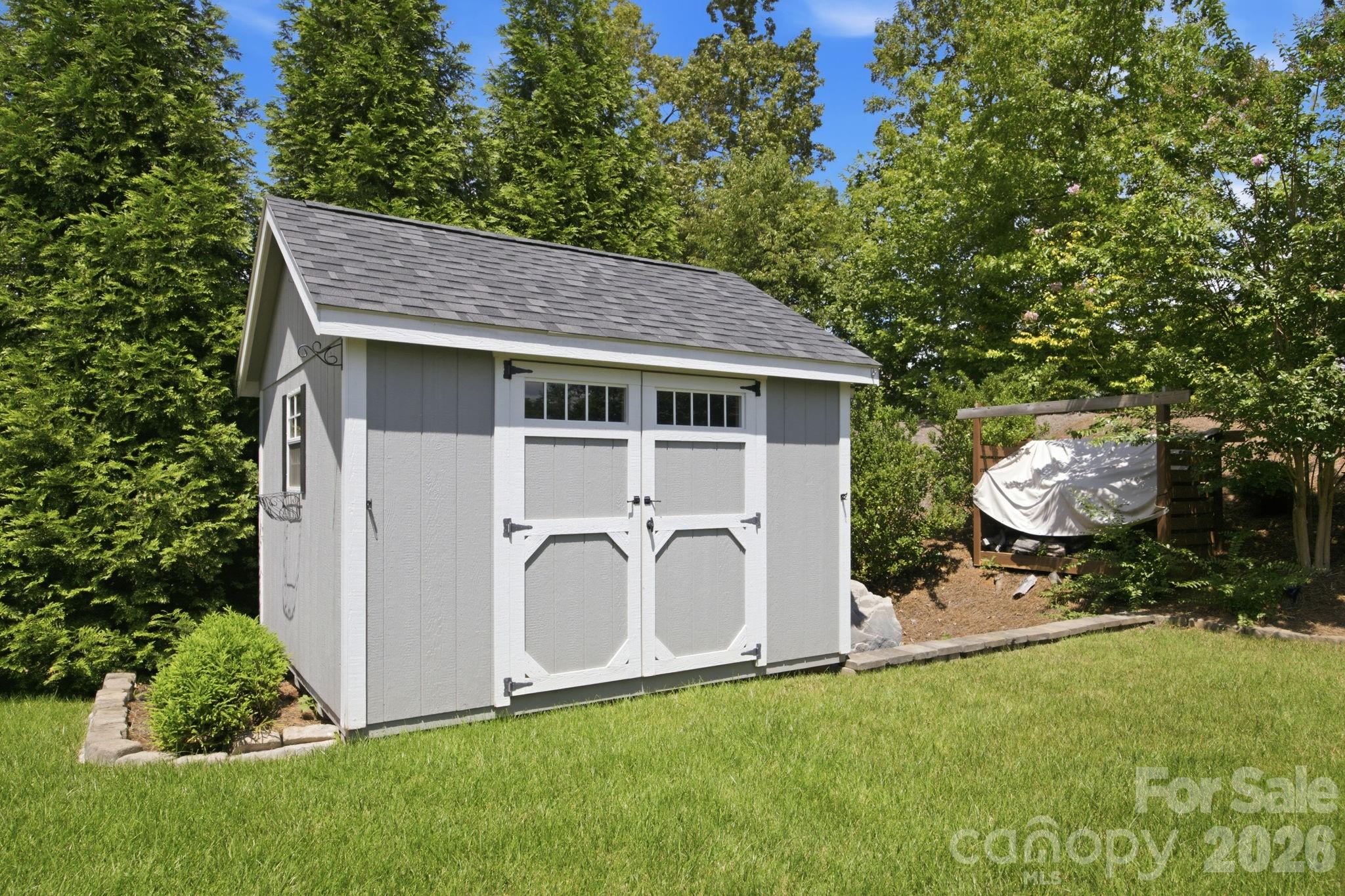 7223 Old Valley Way Property Photo 46