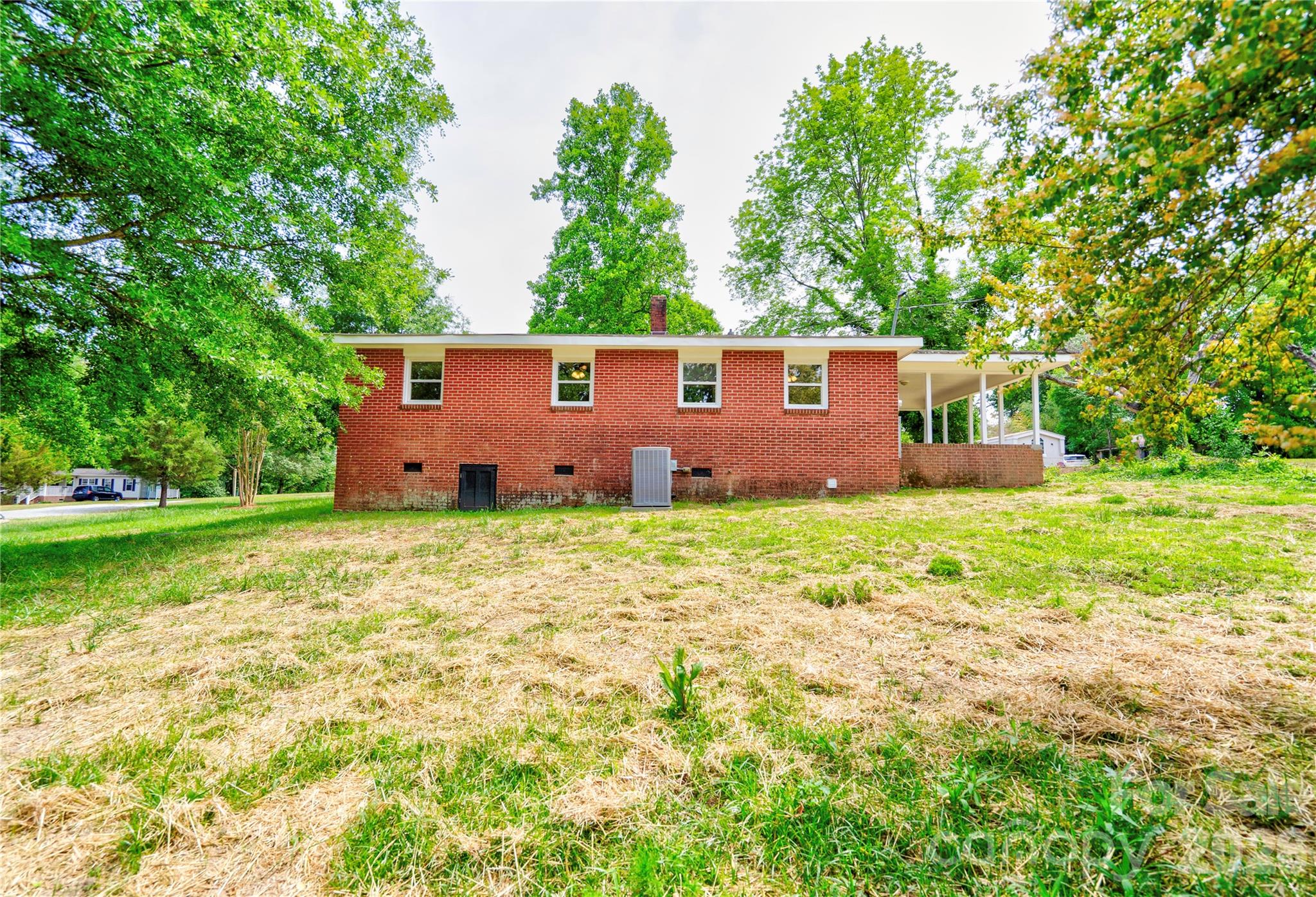 153 Greene Road Property Photo 3