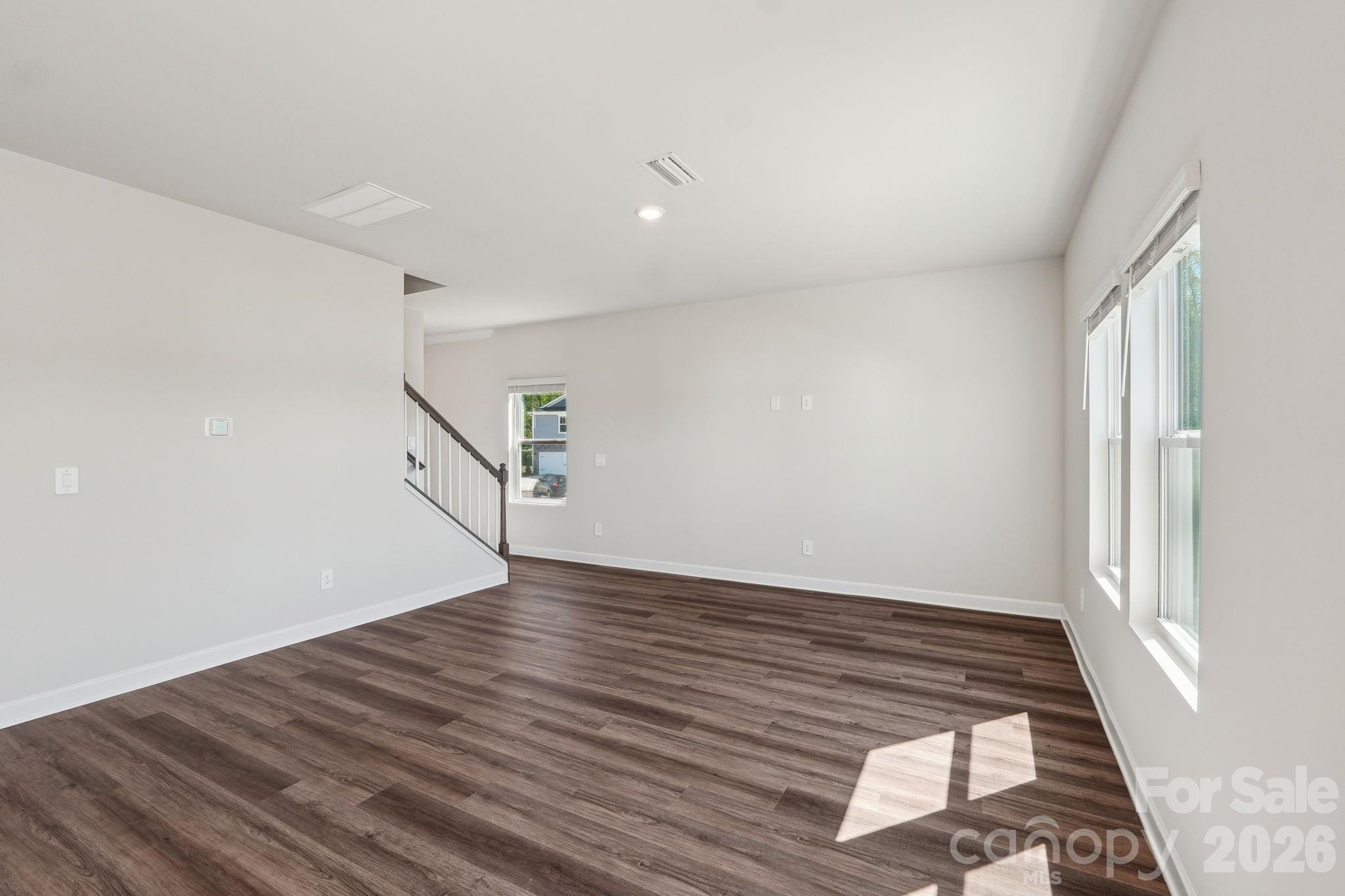 5511 Chambray Terrace Property Photo 5