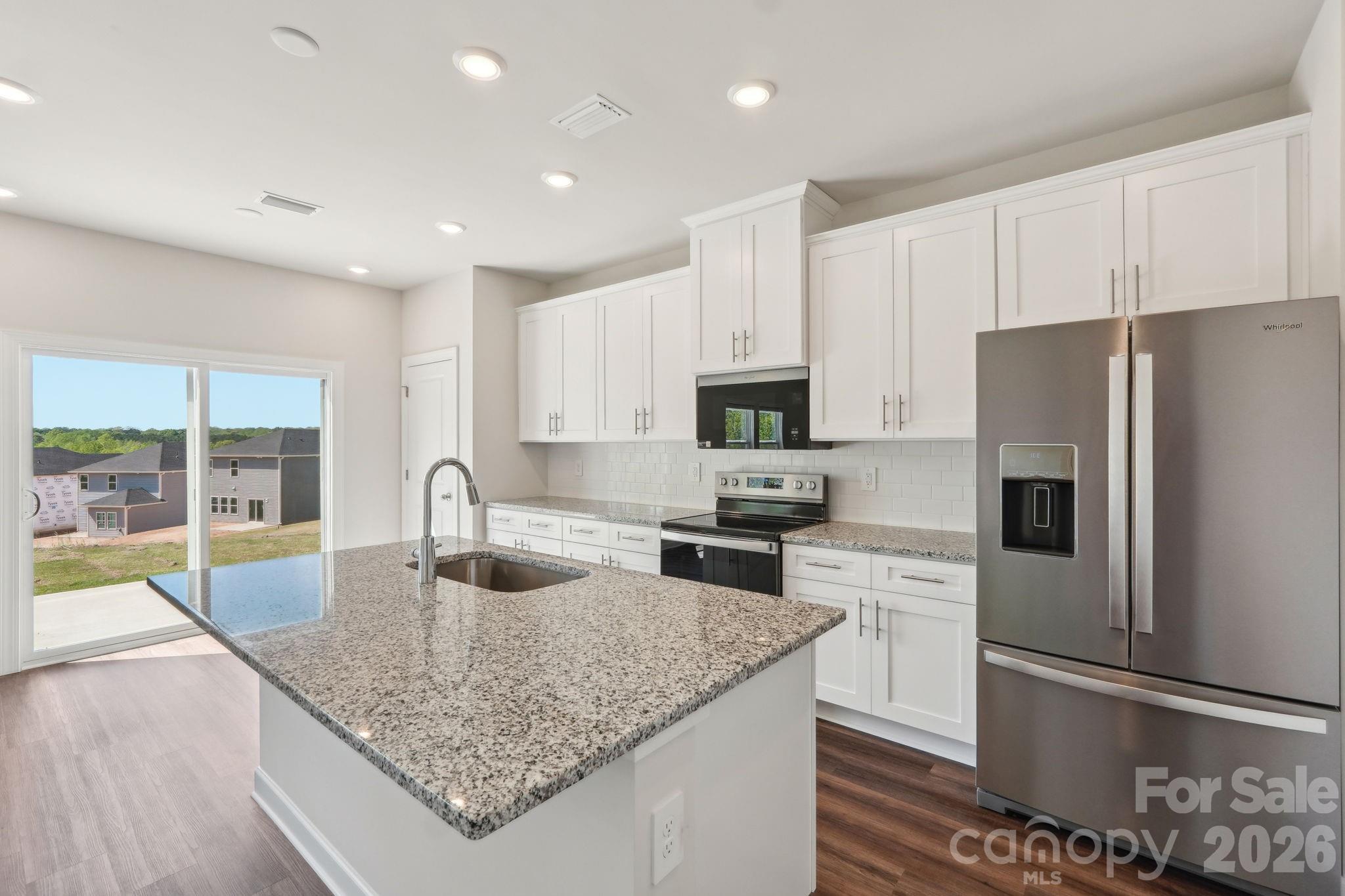 5511 Chambray Terrace Property Photo 8
