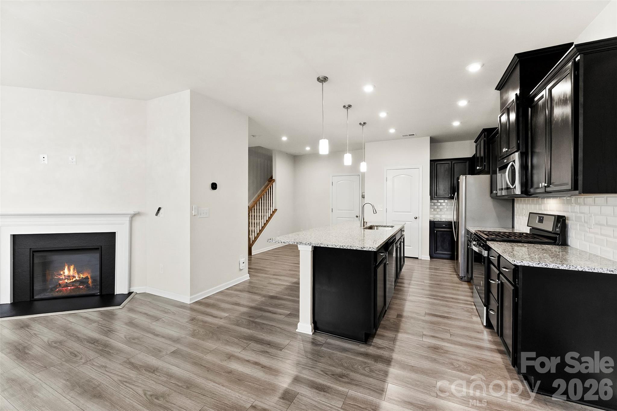 11010 Chalkbark Lane Property Photo 9