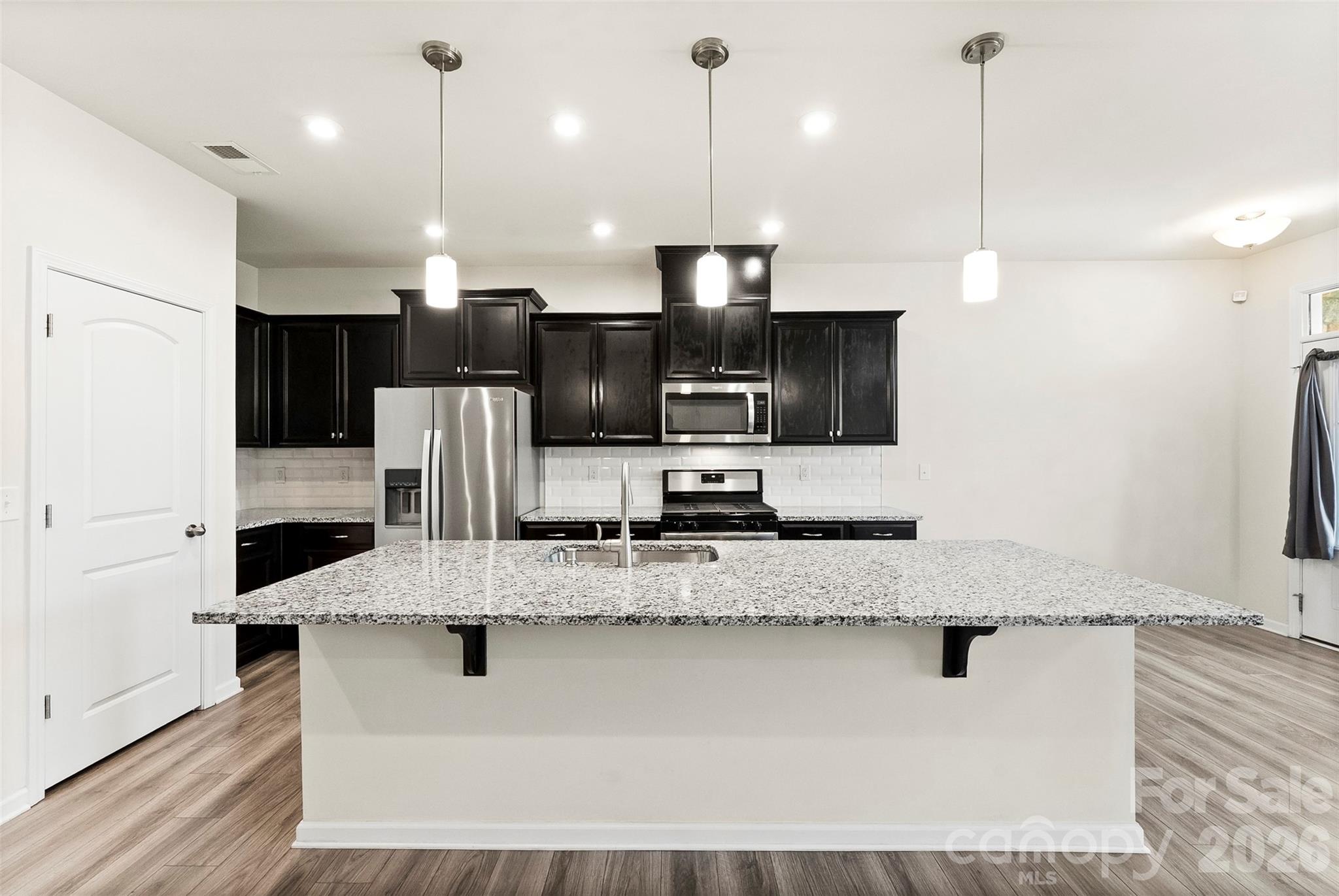 11010 Chalkbark Lane Property Photo 10