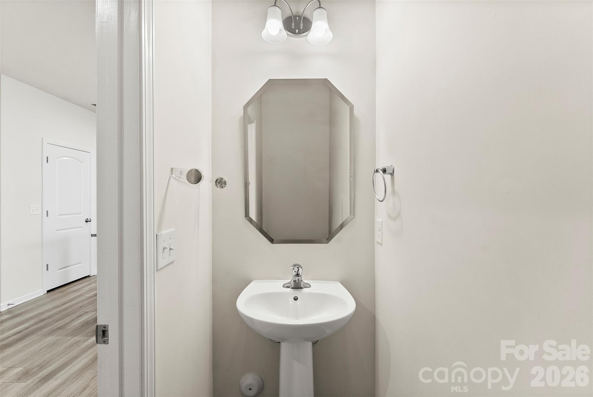 11010 Chalkbark Lane Property Photo 16