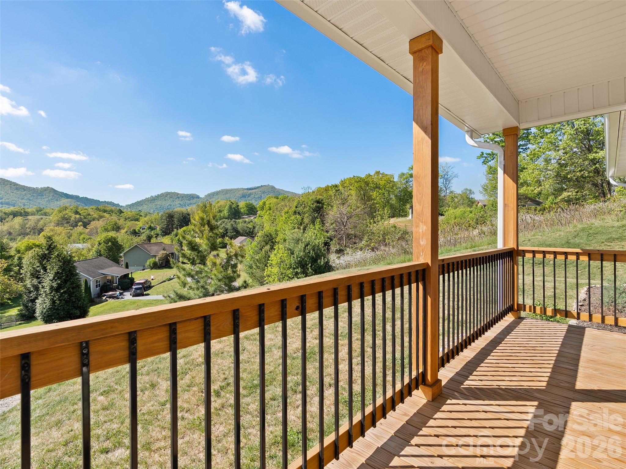 373 Barefoot Ridge Property Photo 8