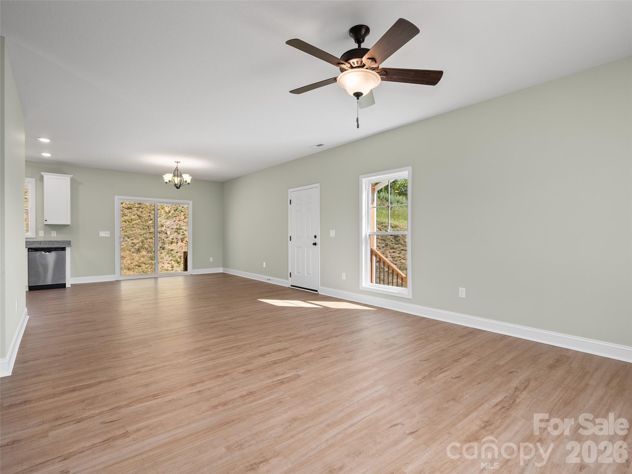 373 Barefoot Ridge Property Photo 11