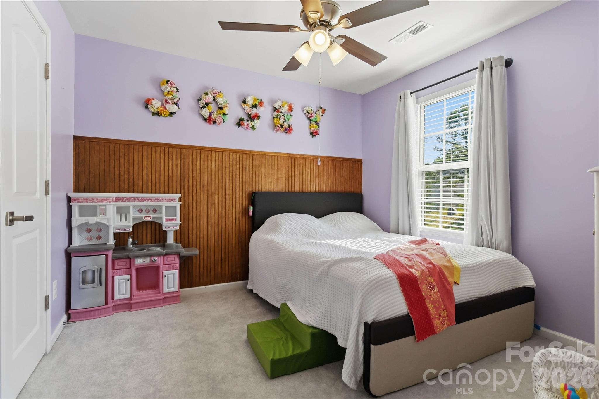 2220 Pinnacle View Drive Property Photo 18