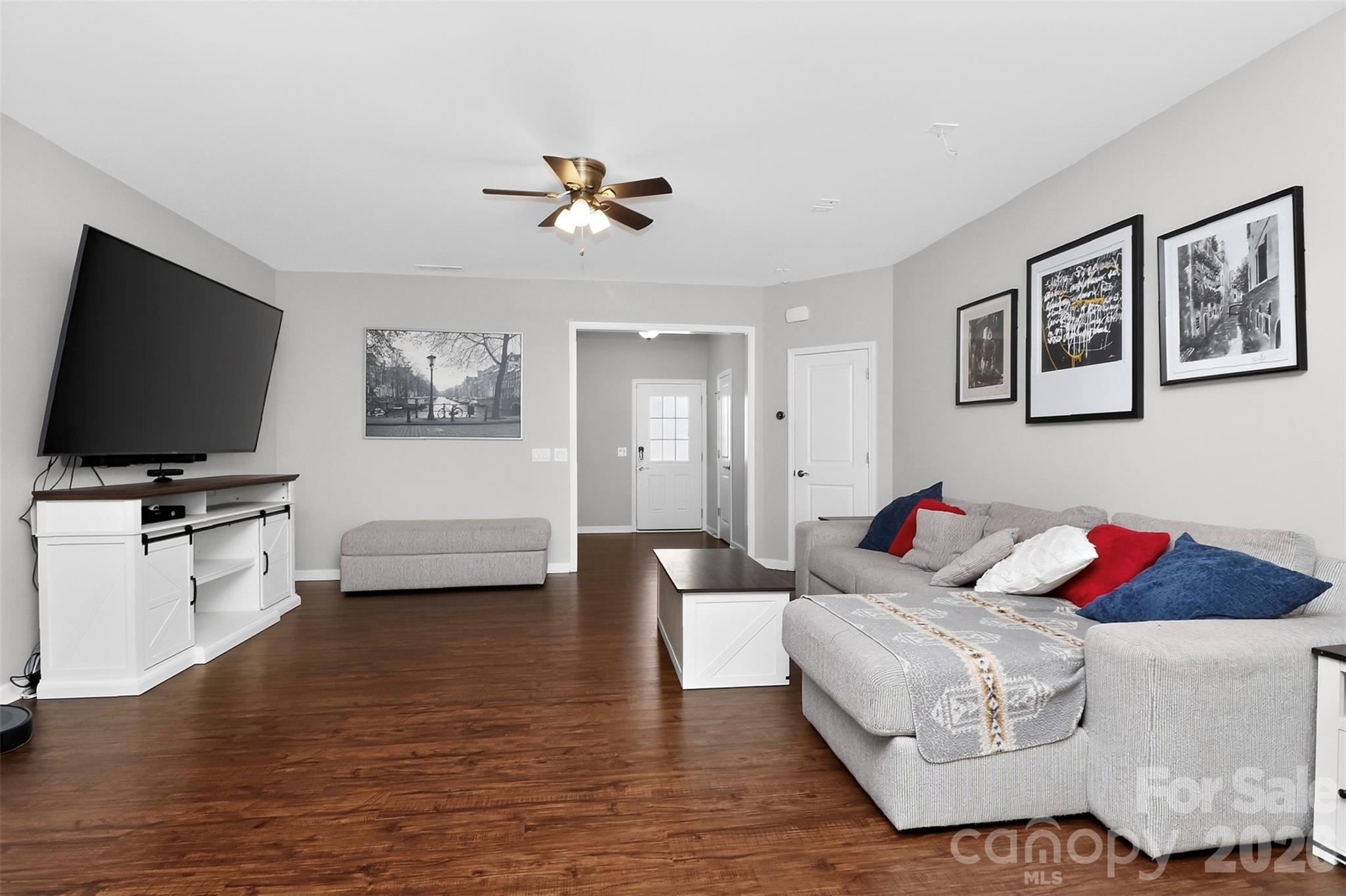 529 Hunters Dance Road Property Photo 4