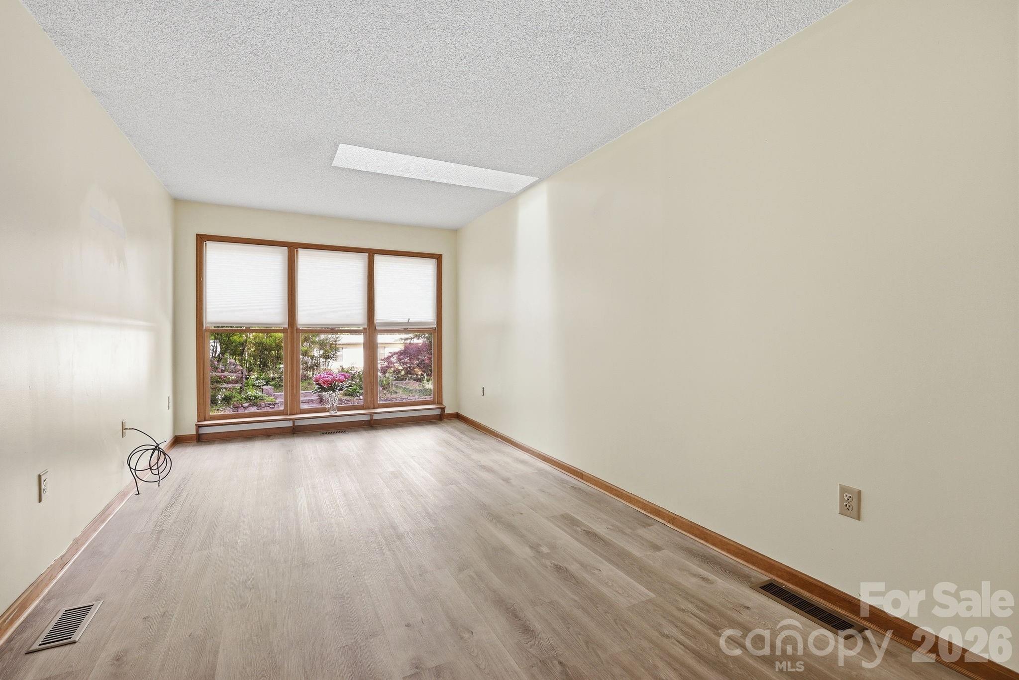 1 Mountain Heritage Place Property Photo 14