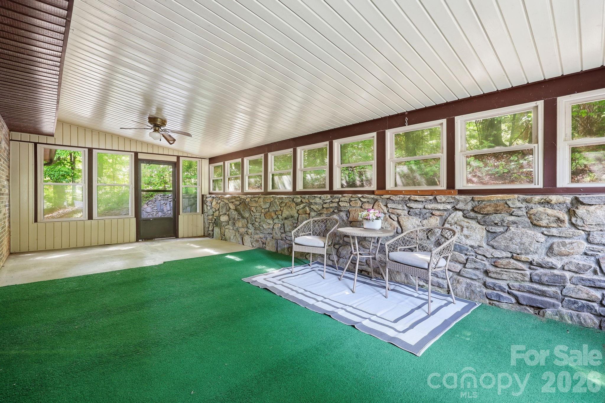 1 Mountain Heritage Place Property Photo 19
