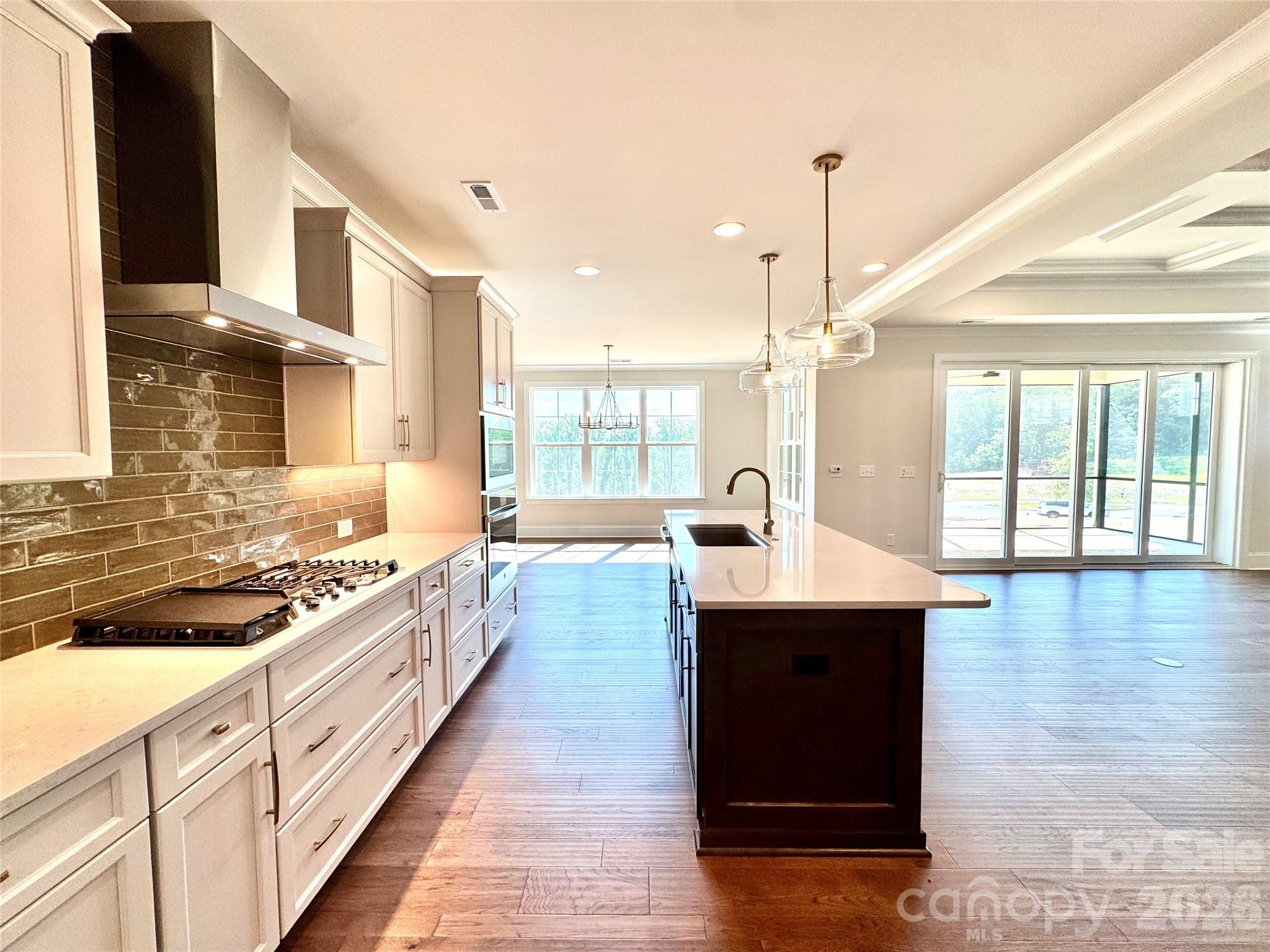 250 Colton Place 11 Property Photo 13