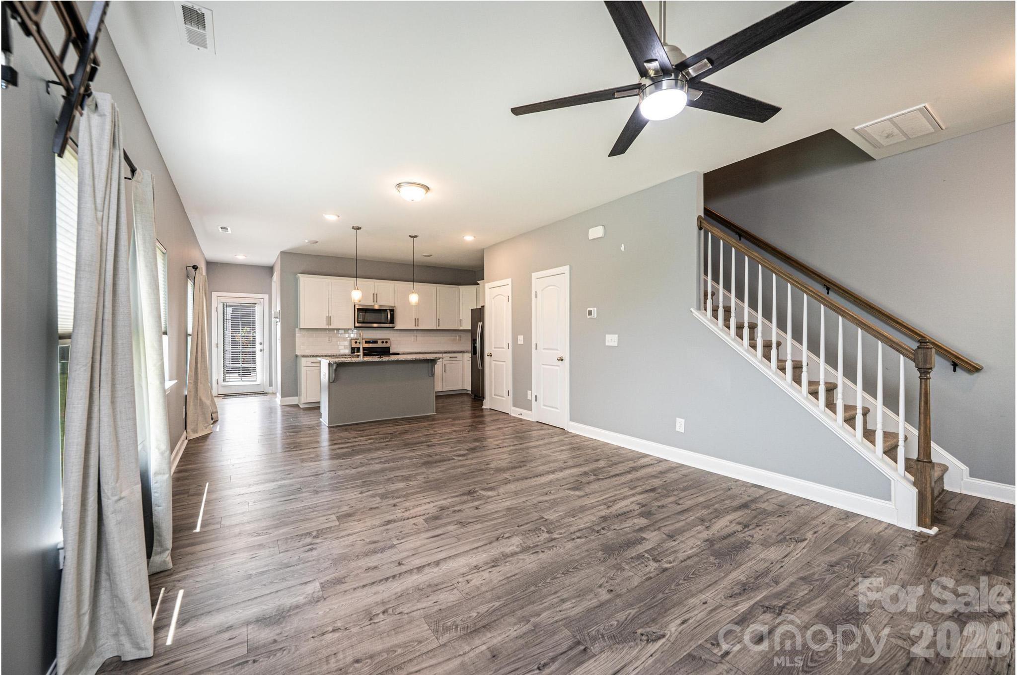 1809 Edgewater Drive Property Photo 15