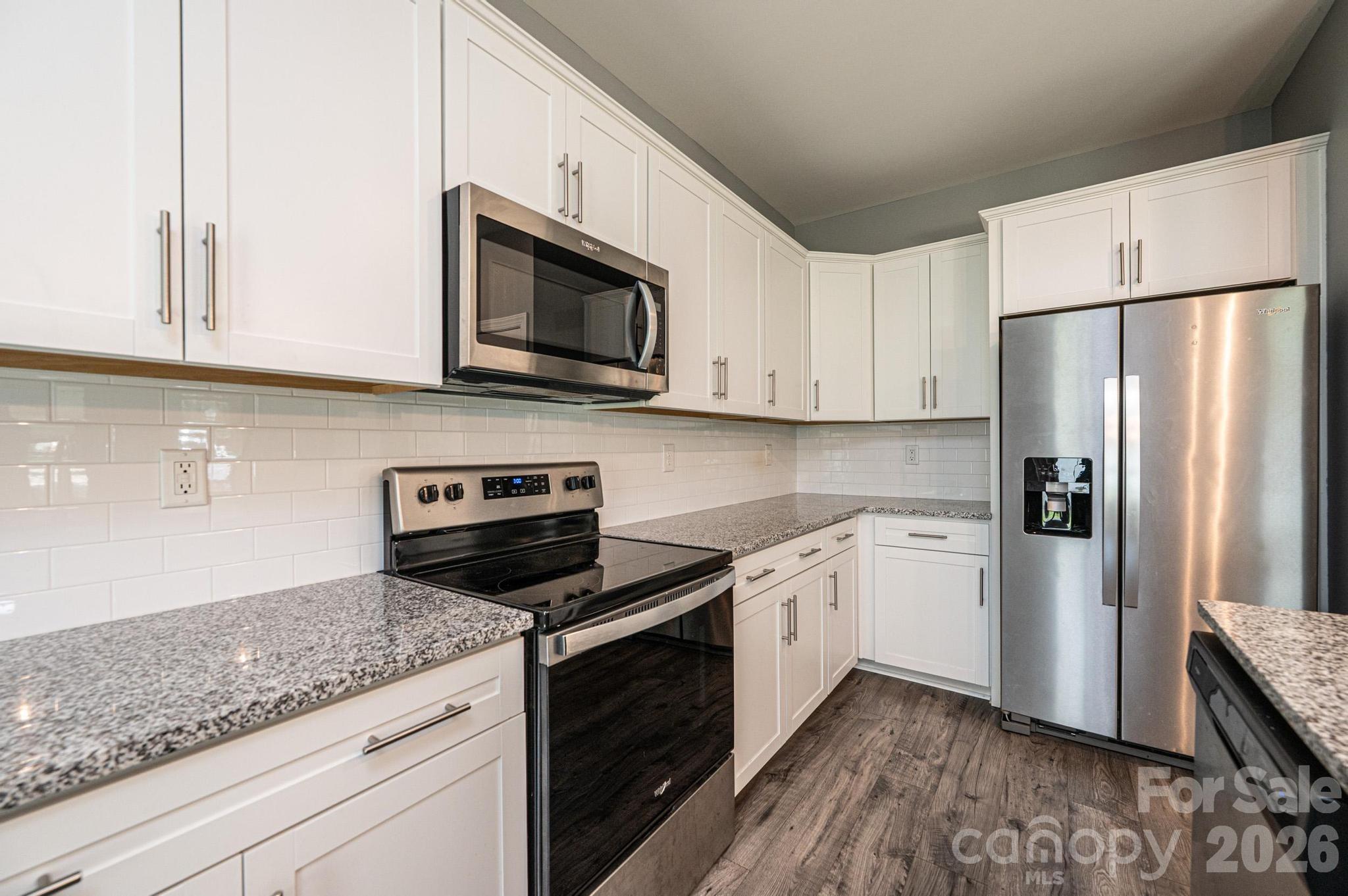 1809 Edgewater Drive Property Photo 18