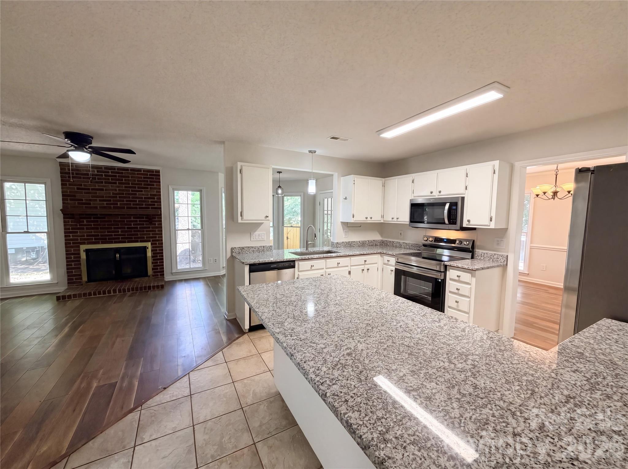 13622 Tynecastle Lane Property Photo 2