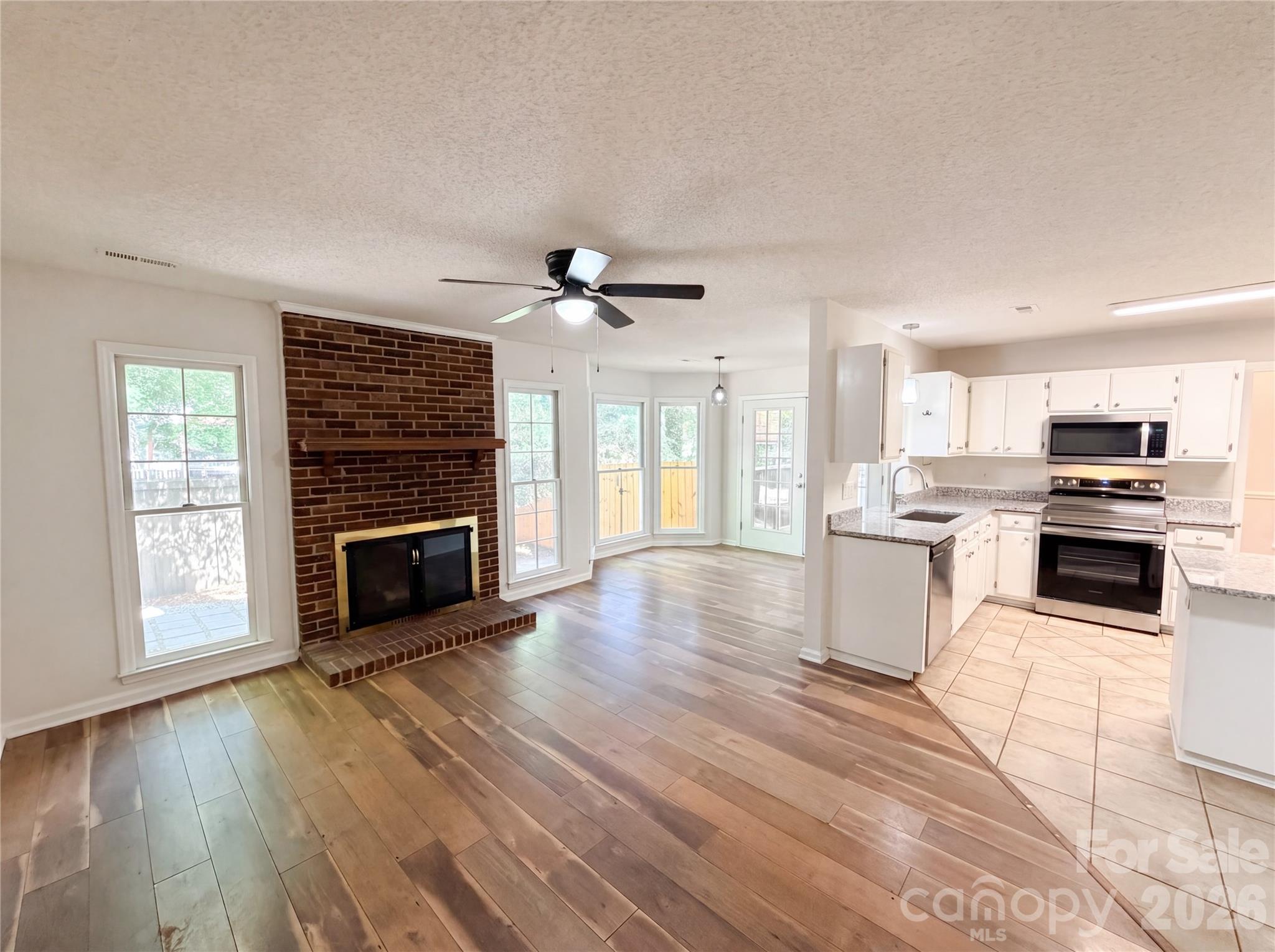 13622 Tynecastle Lane Property Photo 8