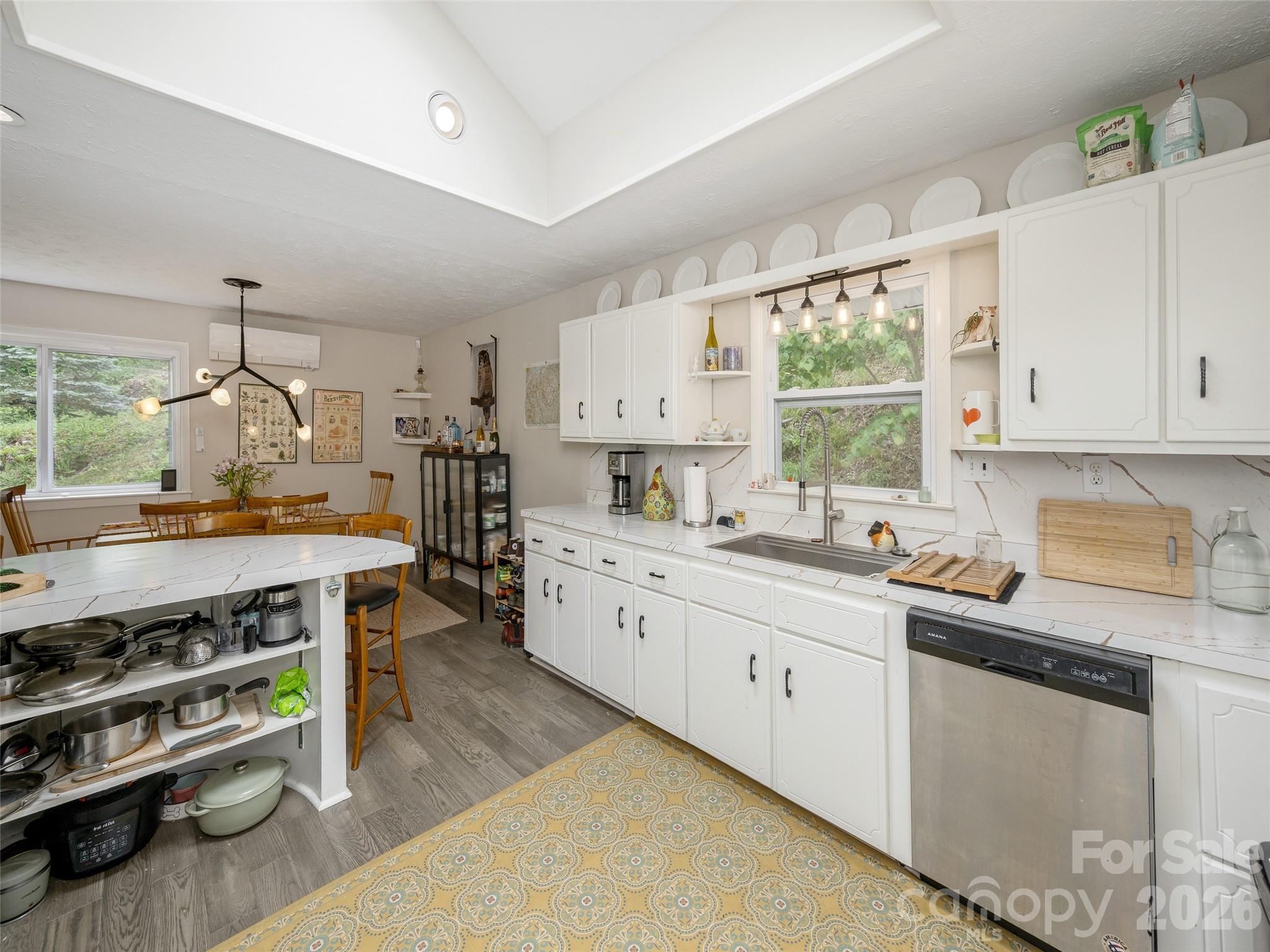 411 Patton Mountain Road Property Photo 12