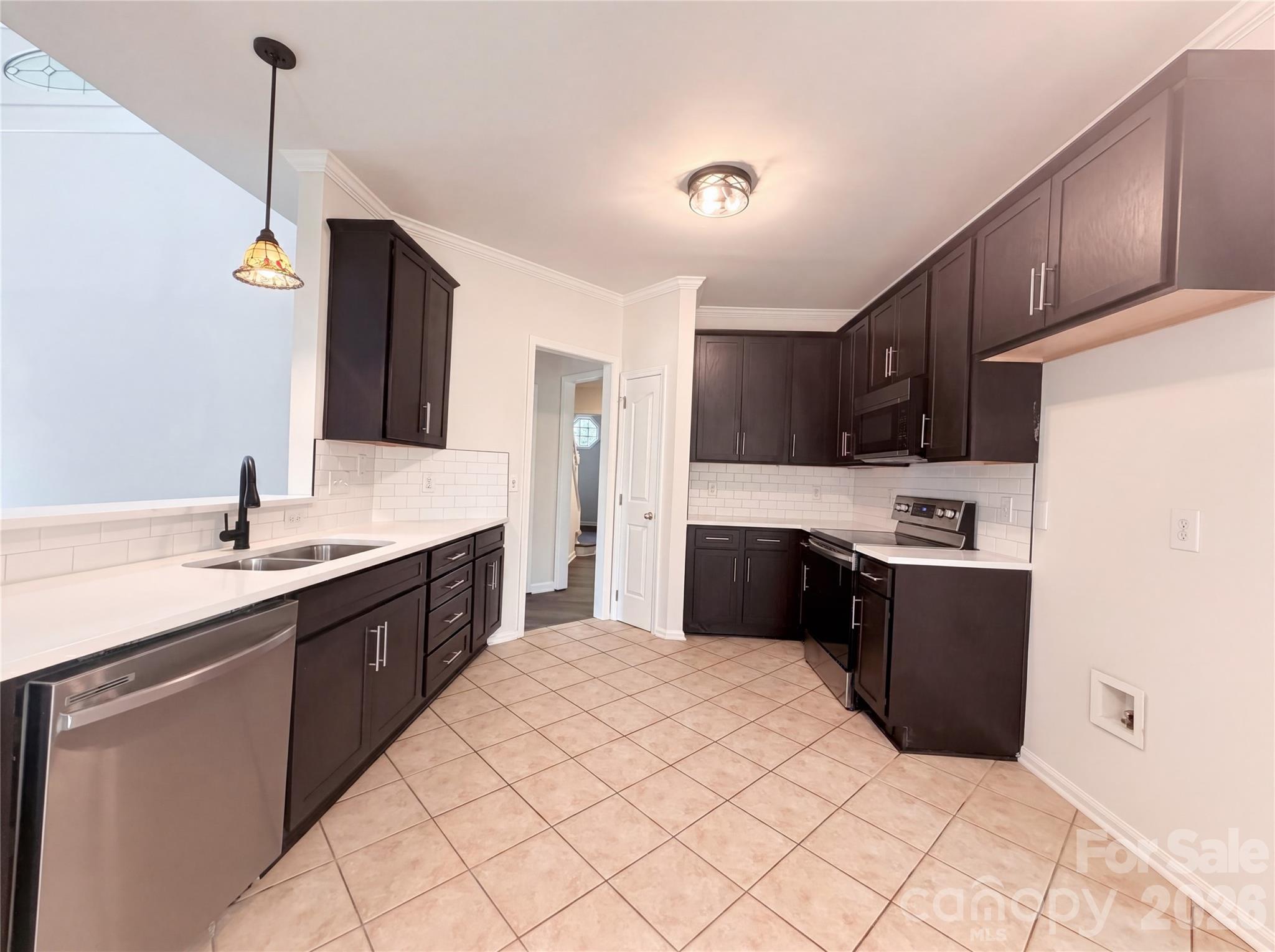 17206 Shadow Bark Drive Property Photo 7