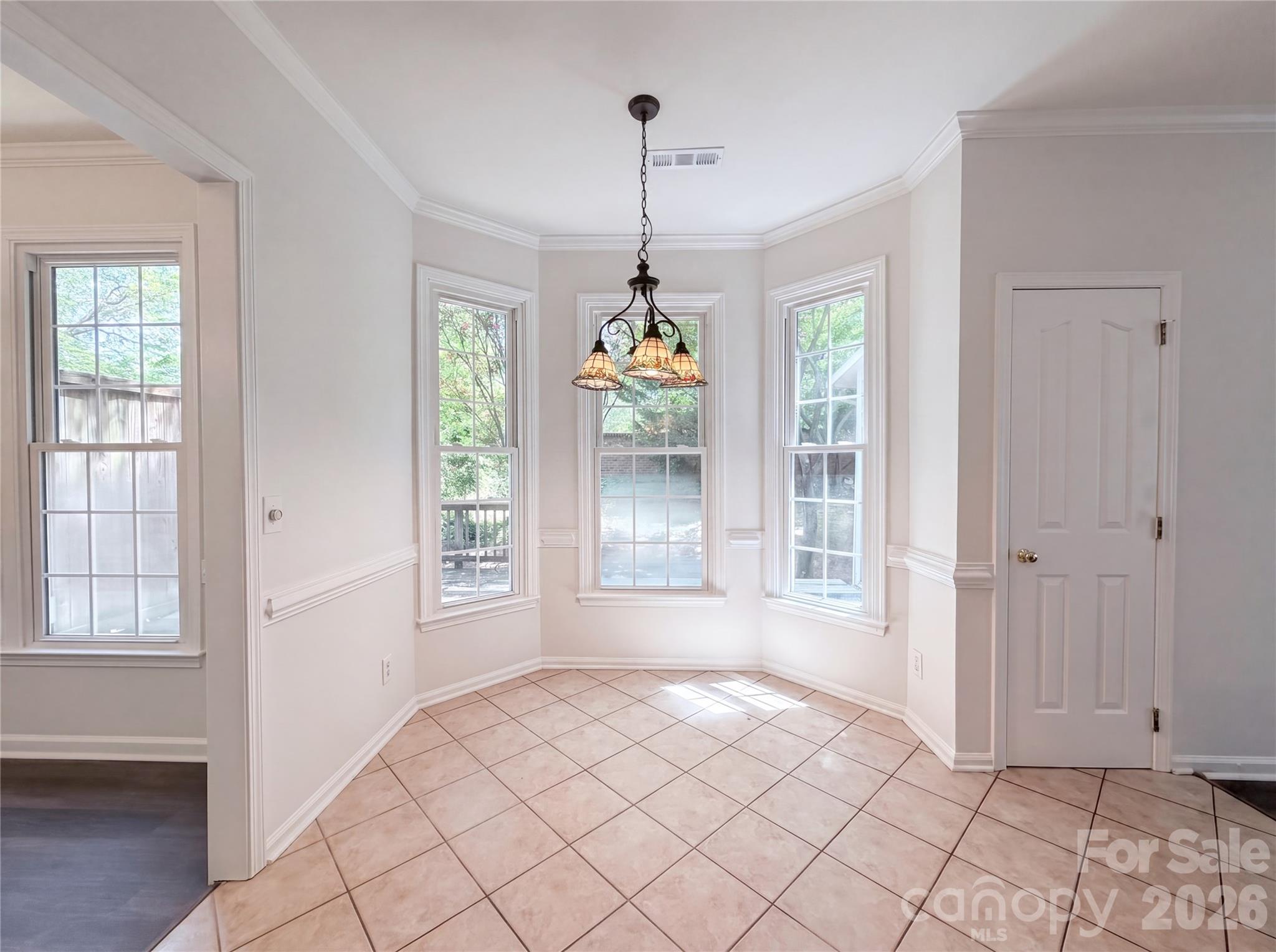 17206 Shadow Bark Drive Property Photo 8