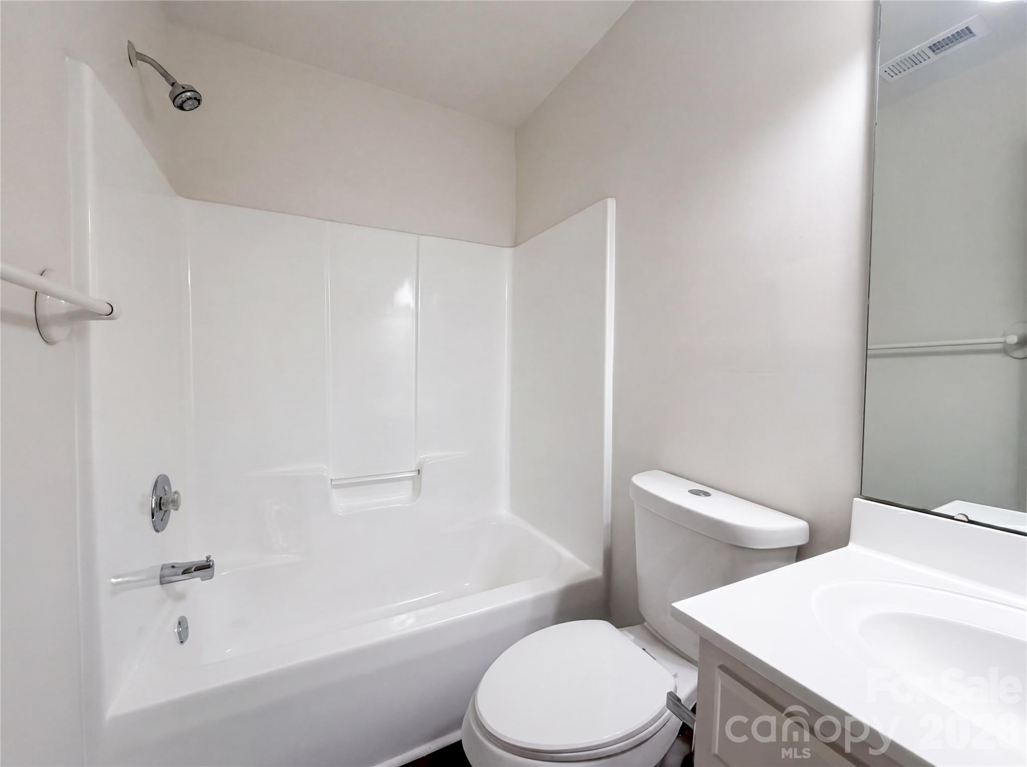 17206 Shadow Bark Drive Property Photo 16