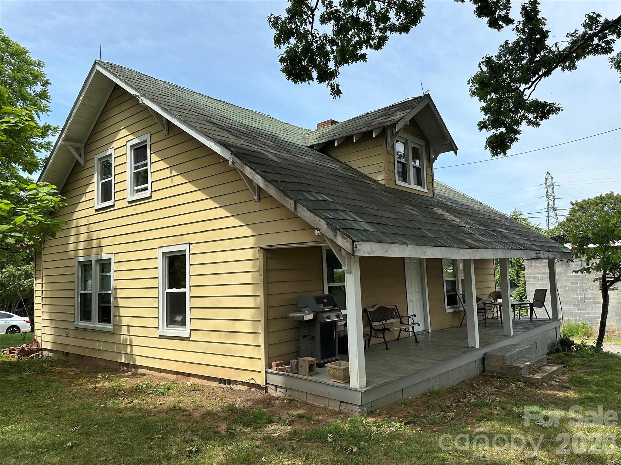 5149 Boone Trail Property Photo 2