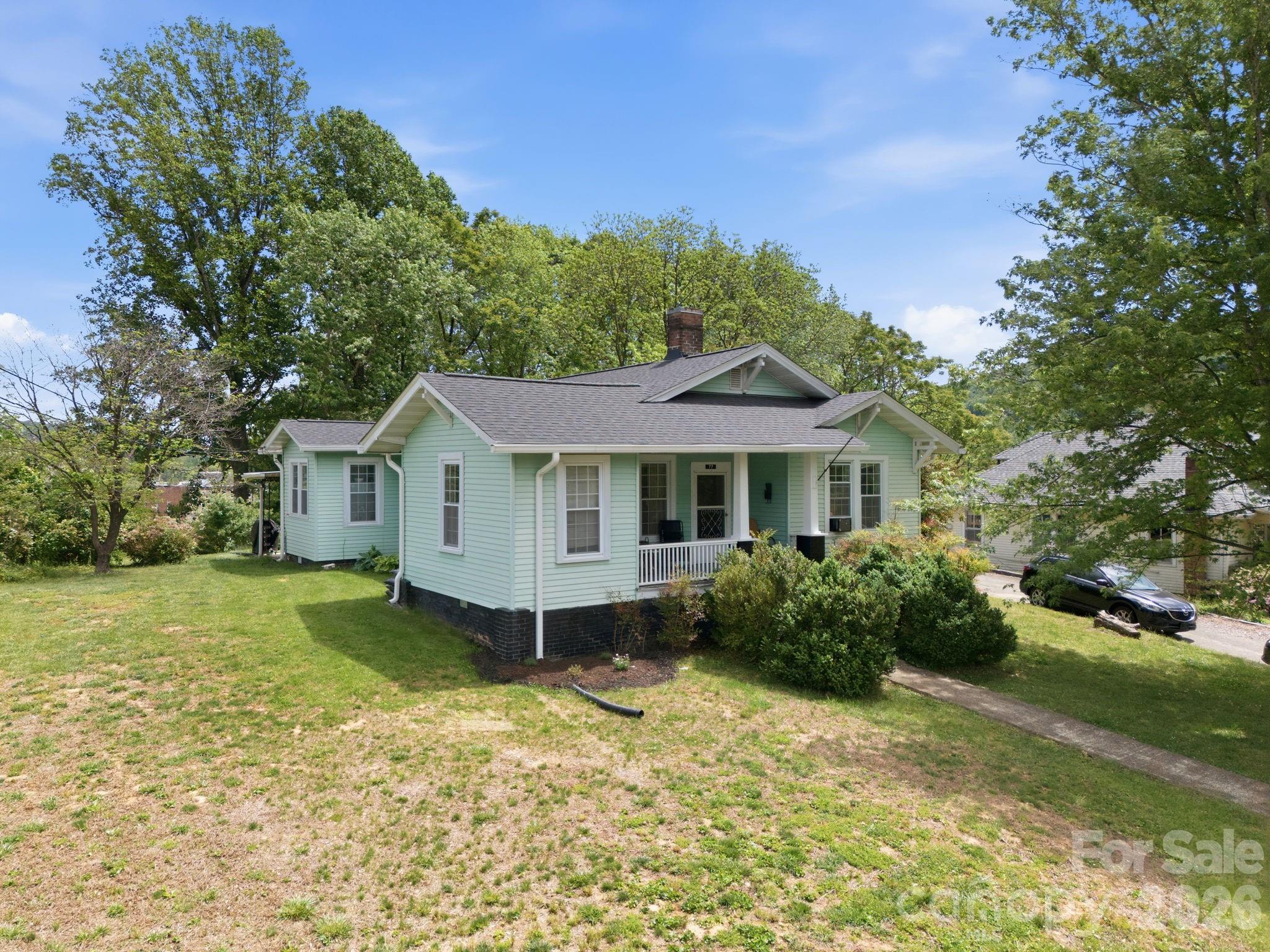 77 Pulliam Street Property Photo 4