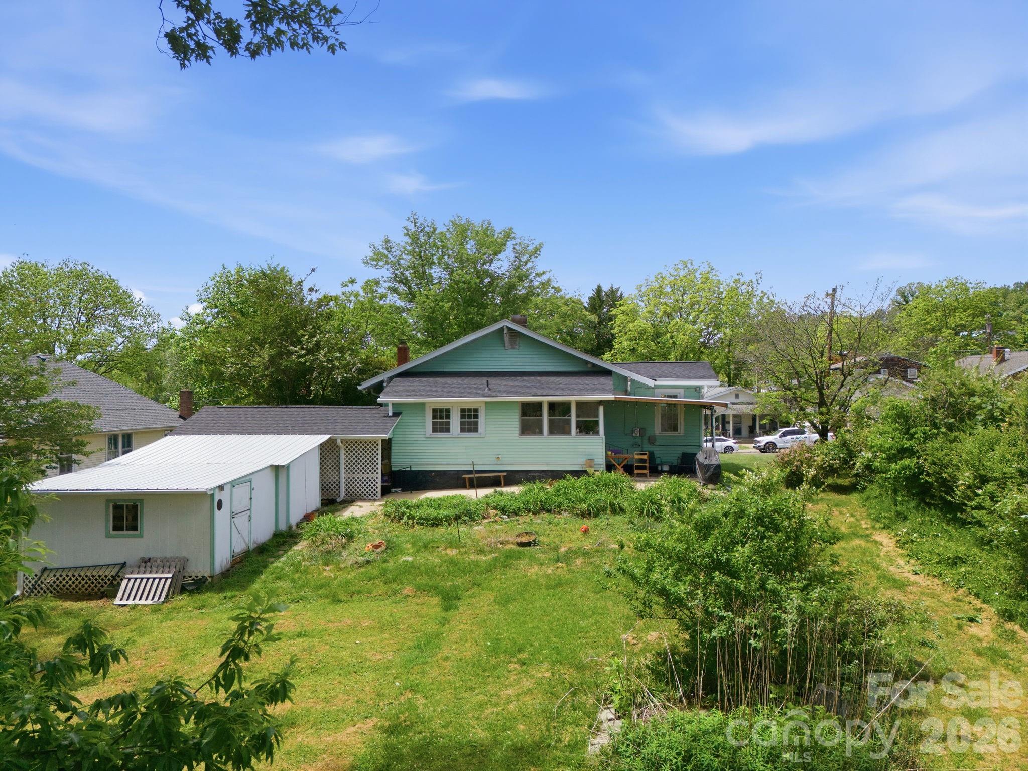 77 Pulliam Street Property Photo 6