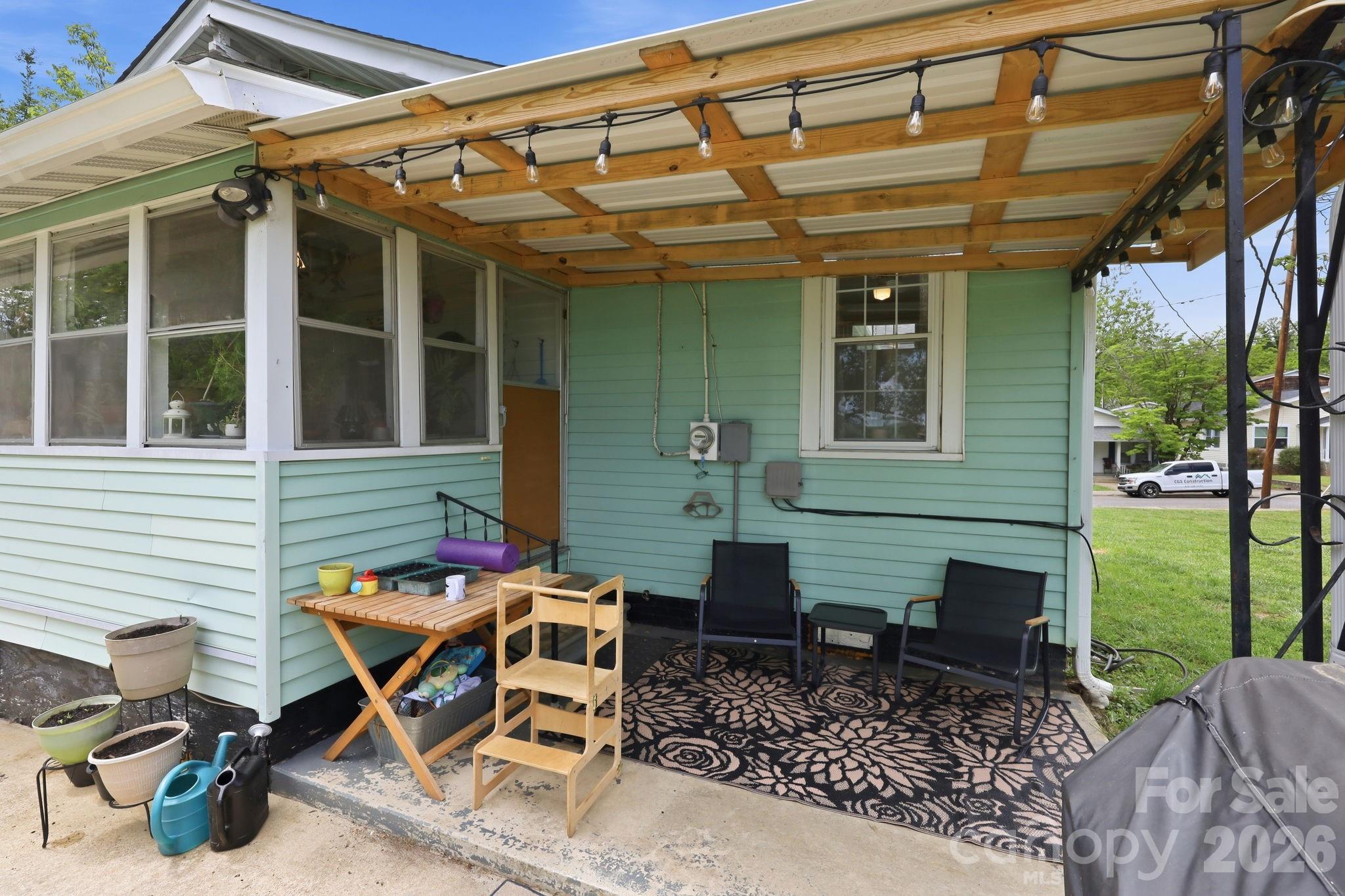 77 Pulliam Street Property Photo 41