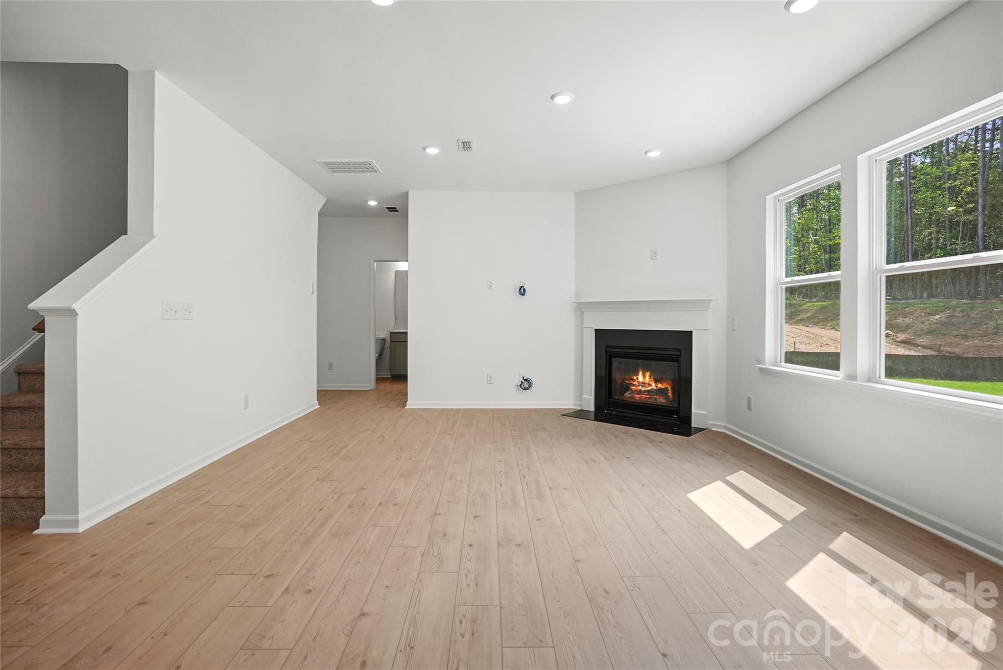 547 Cottage Garden Lane Property Photo 10