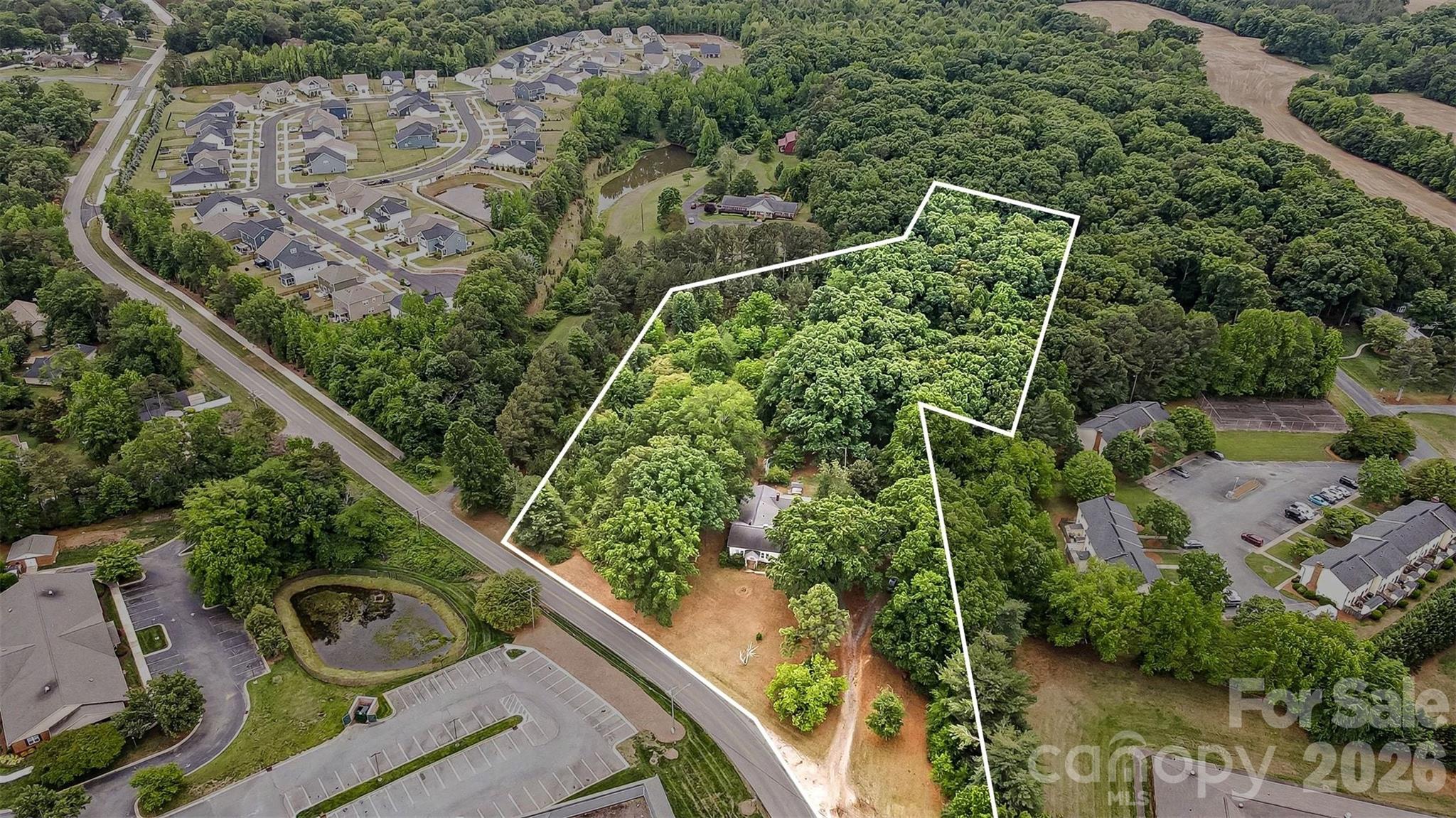 1116 Medlin Road Property Photo 17