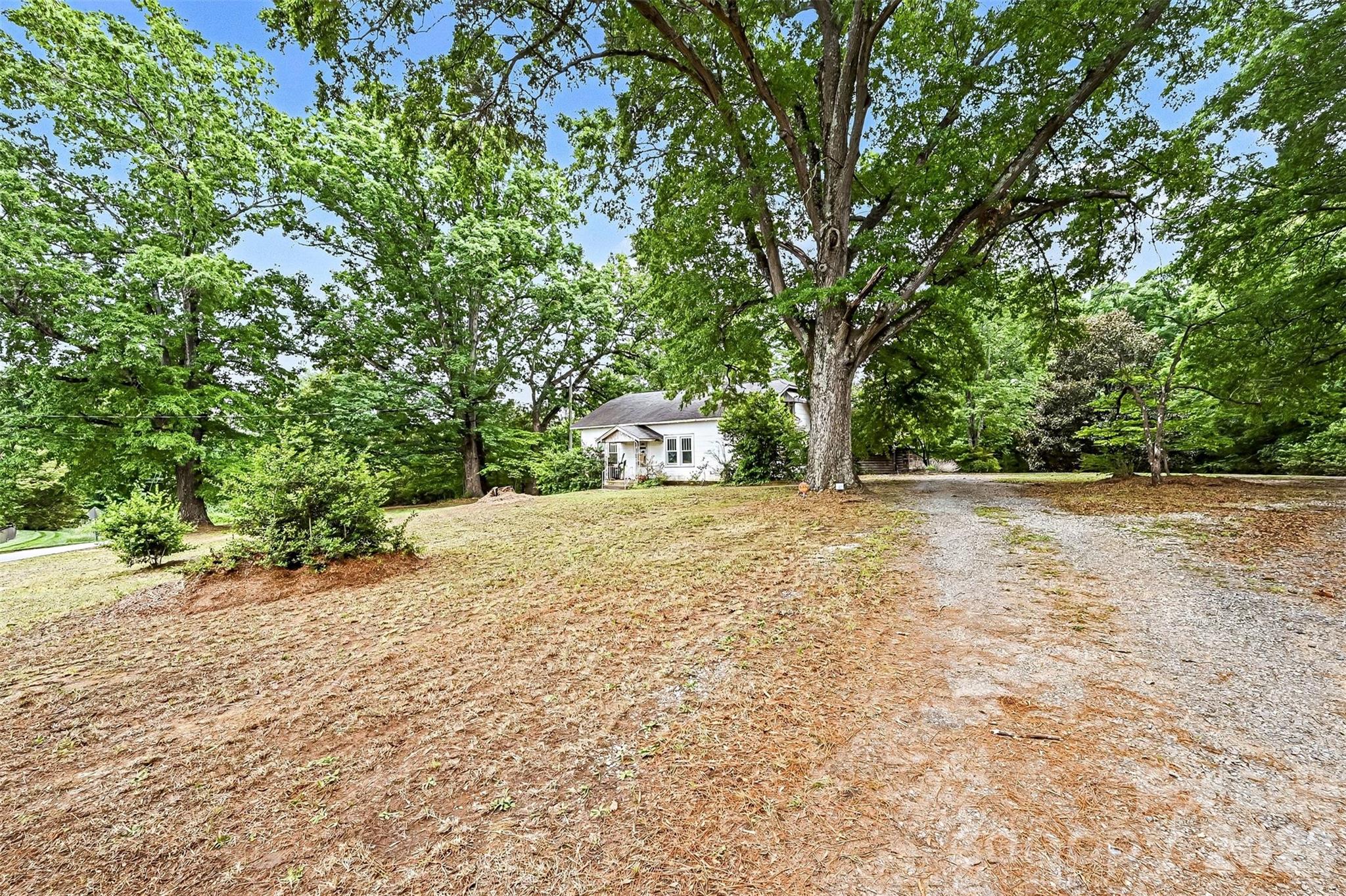 1116 Medlin Road Property Photo 20