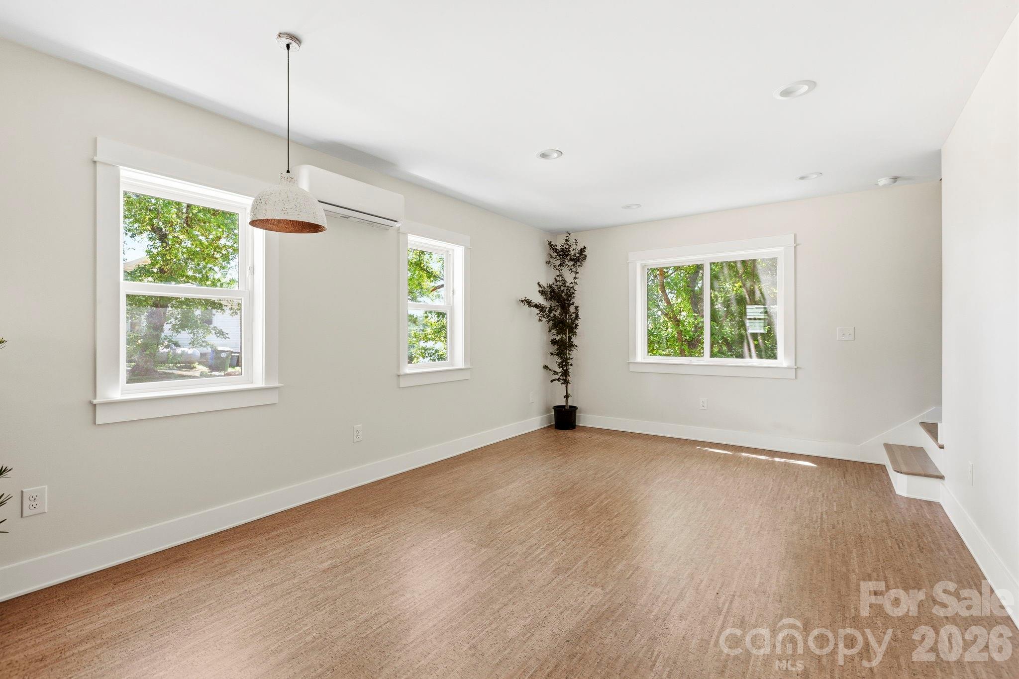 21 Fireside Drive Property Photo 13