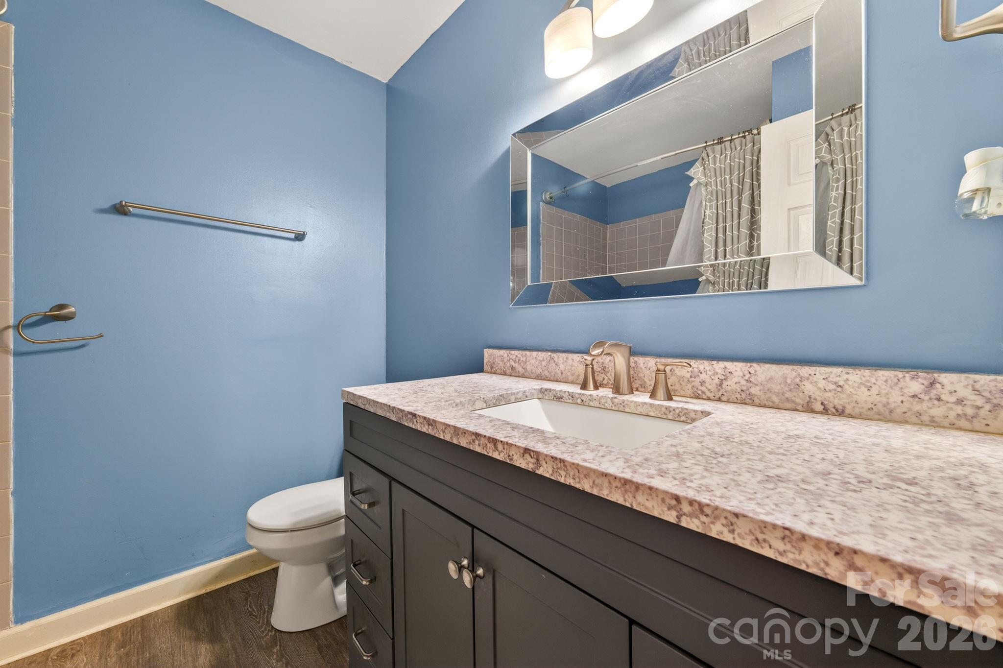 501 Old Farm Road Property Photo 10