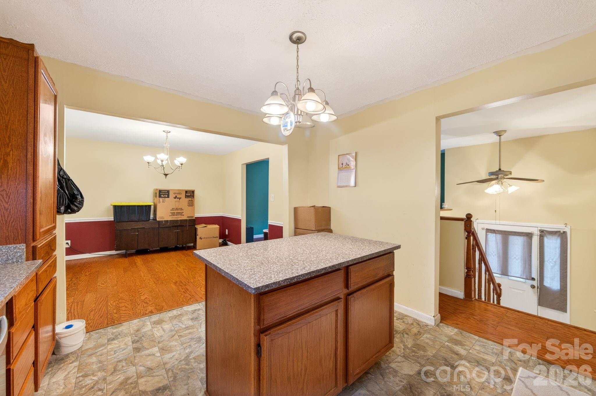 501 Old Farm Road Property Photo 25