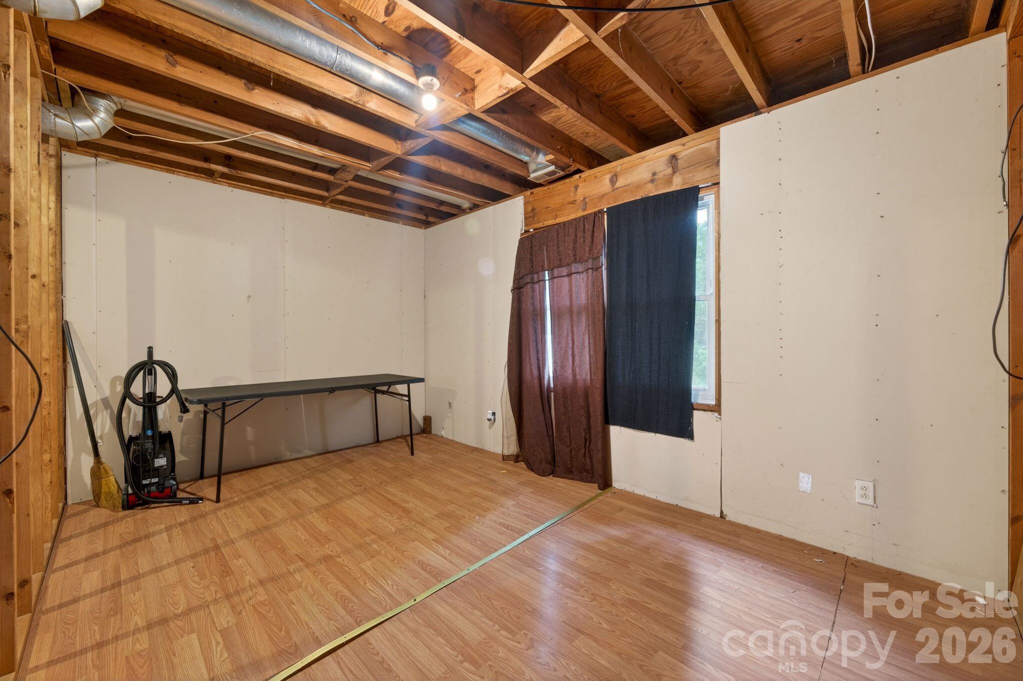 501 Old Farm Road Property Photo 28