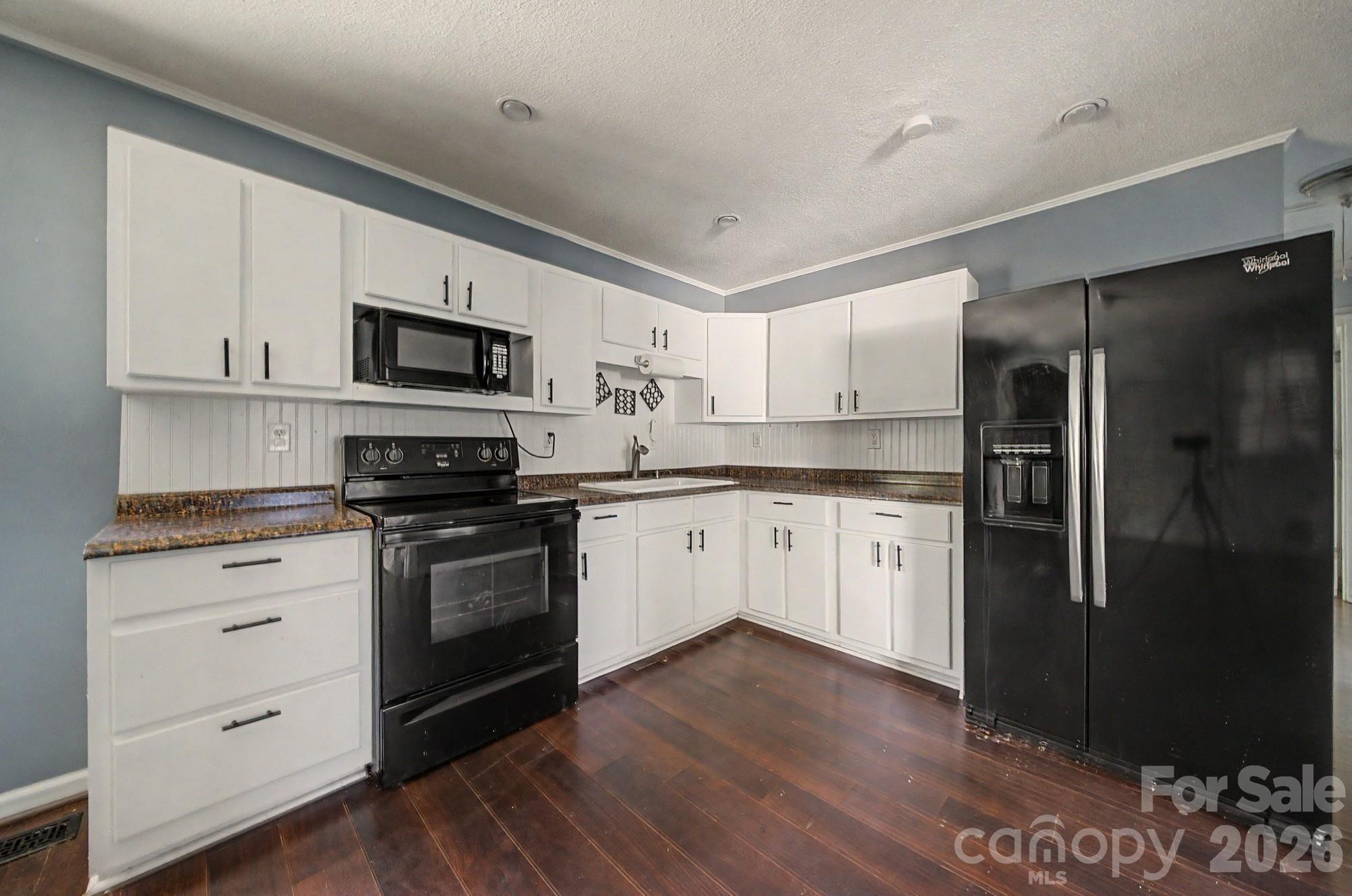 630 Ginger Cake Road Property Photo 9