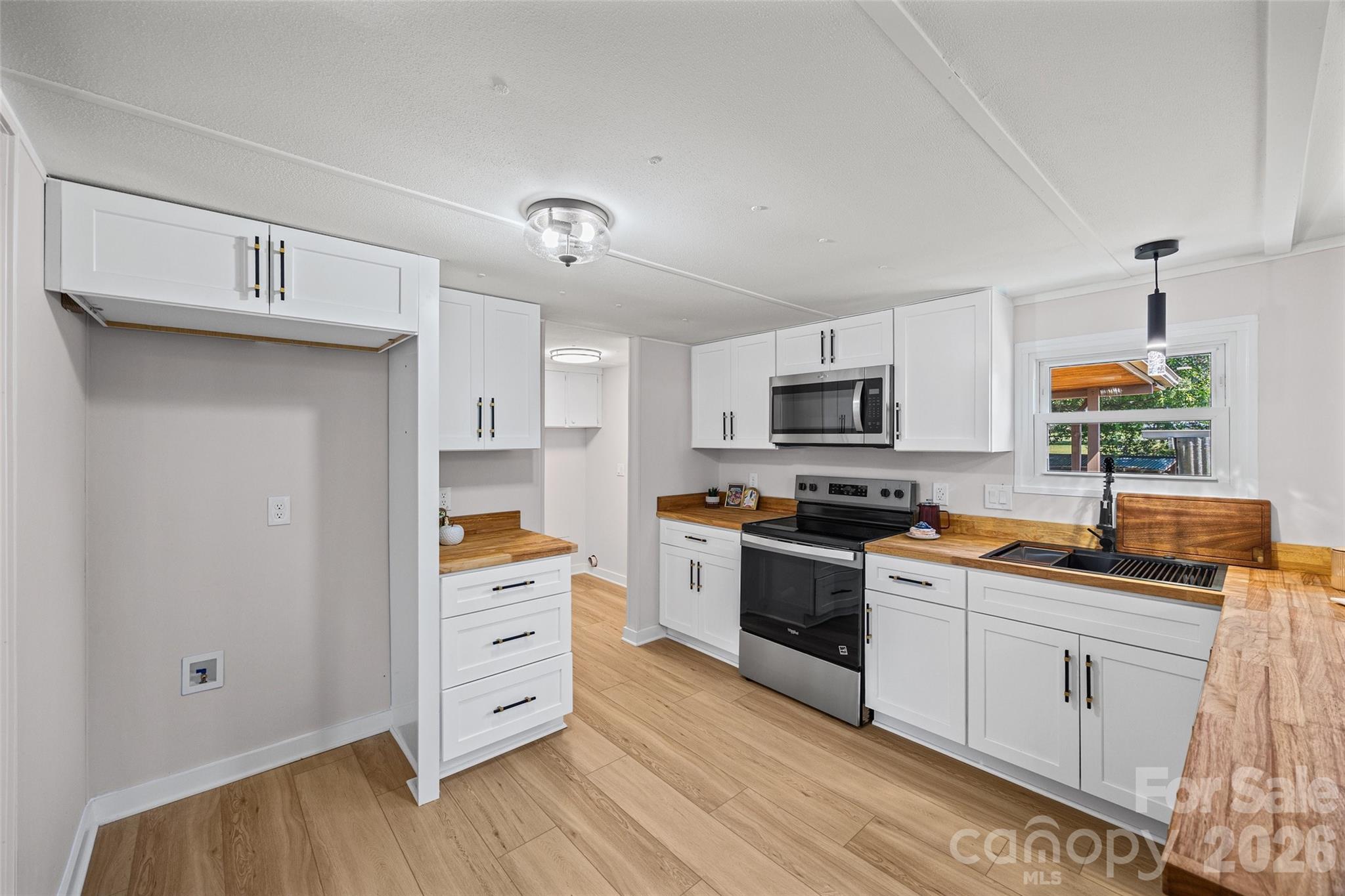 5760 Turner Drive Property Photo 12