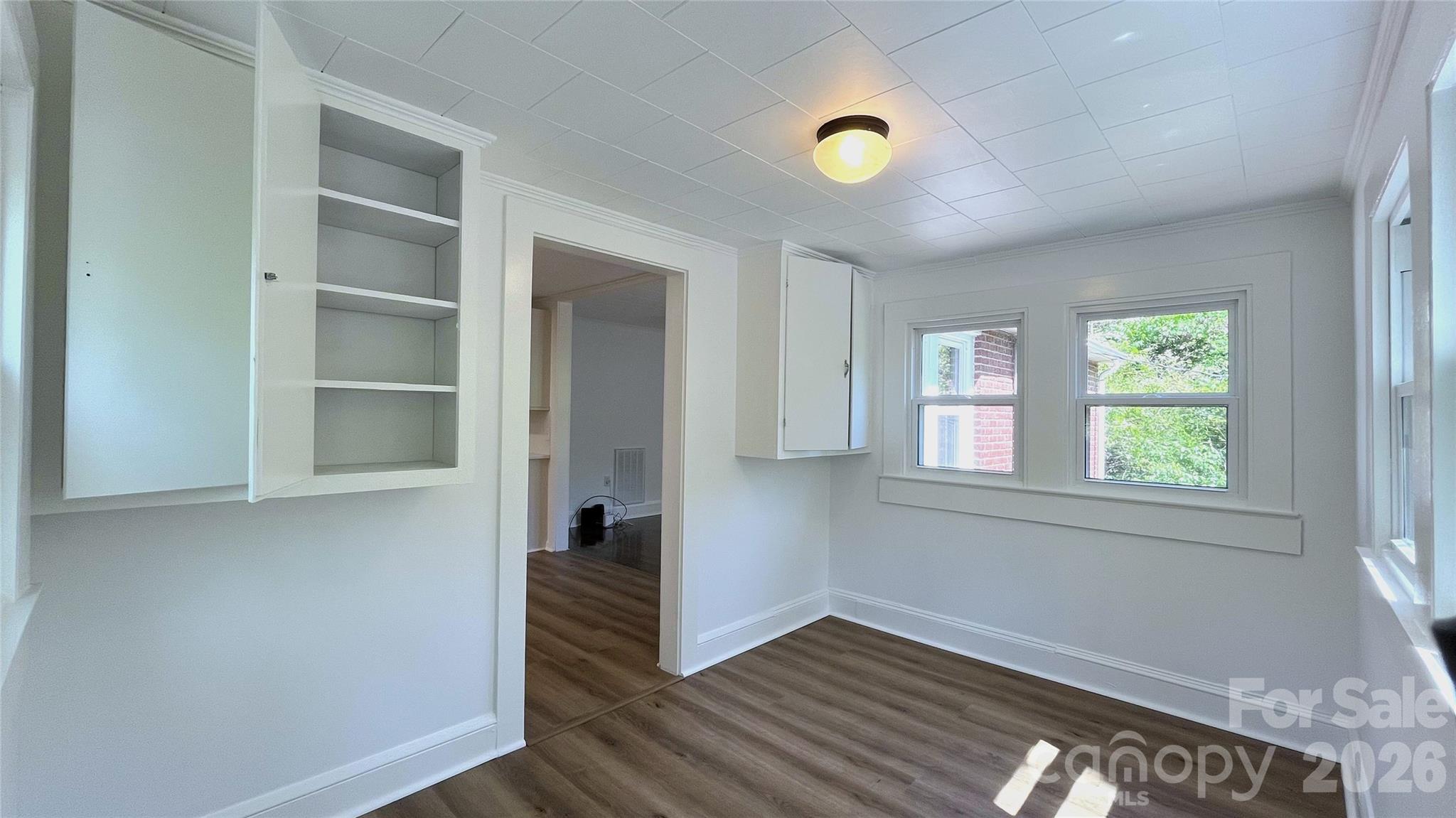 205 Sunrise Avenue Property Photo 13