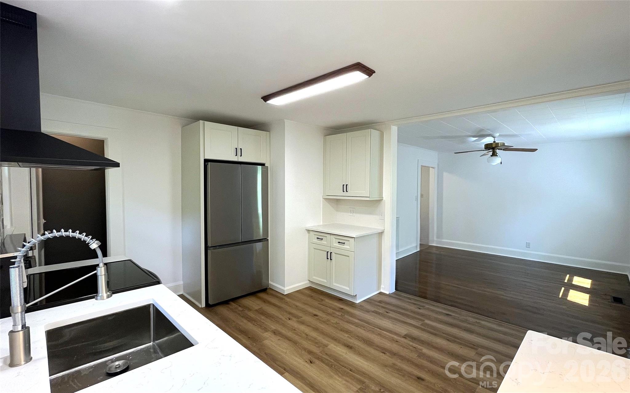 205 Sunrise Avenue Property Photo 14