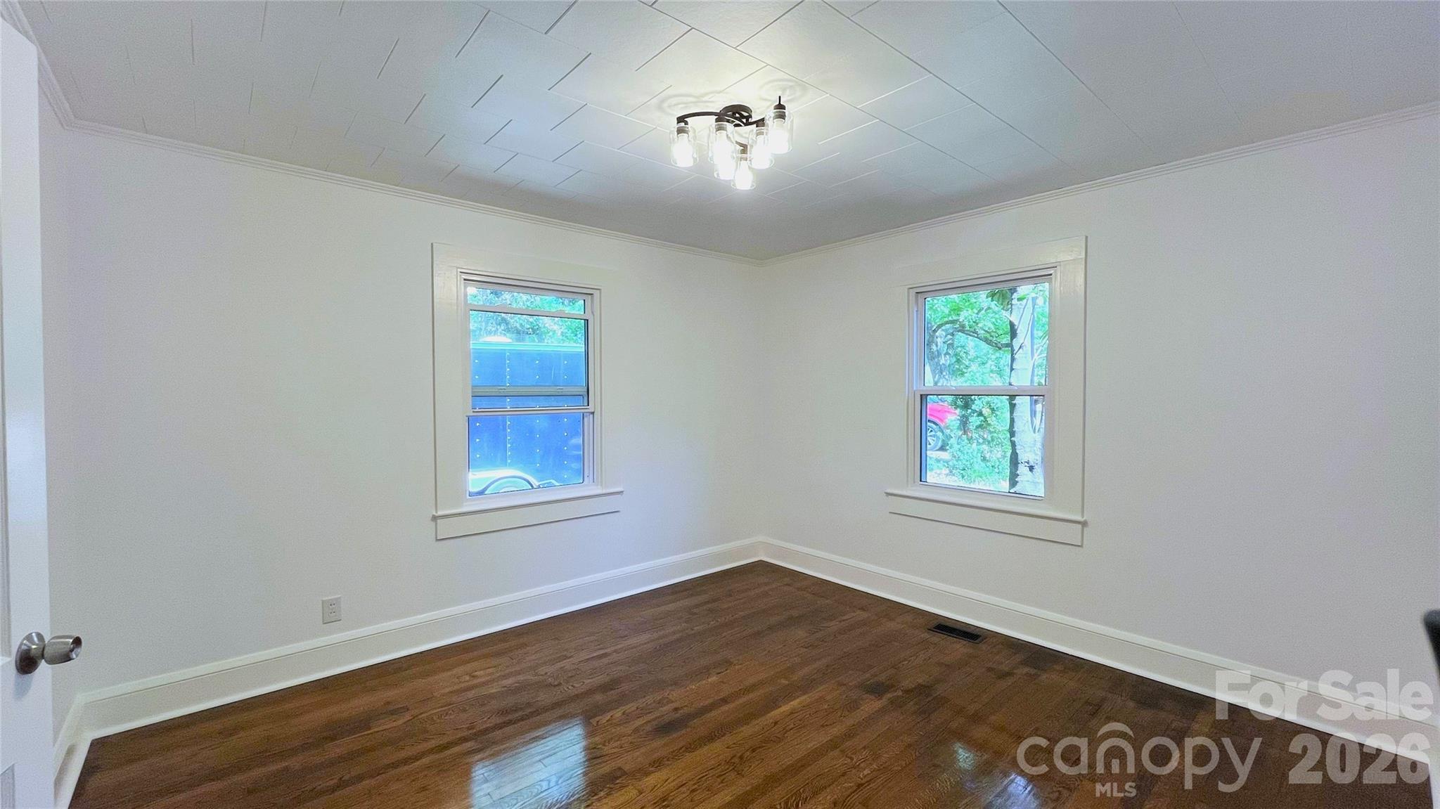 205 Sunrise Avenue Property Photo 16