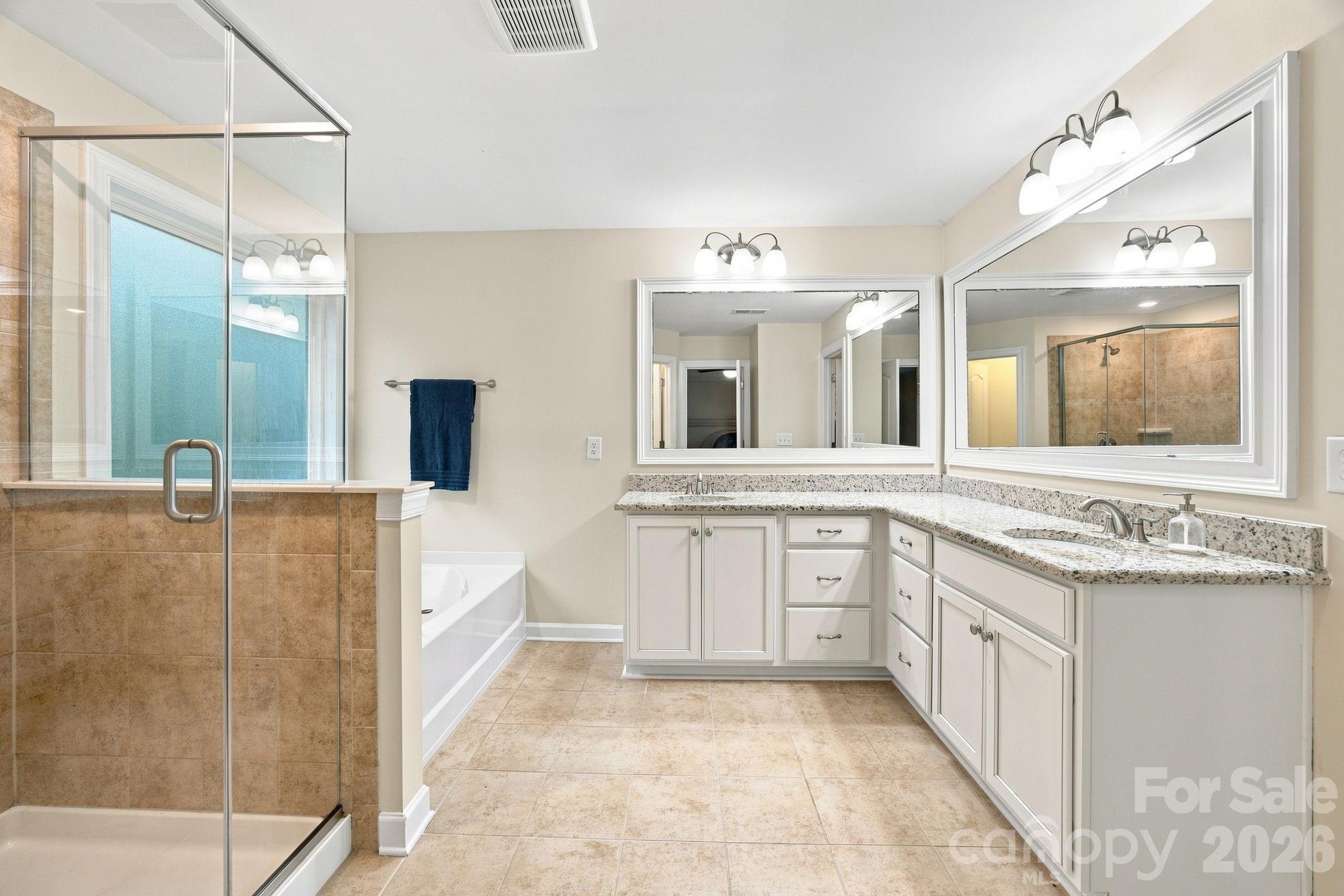 2709 Sugaree Court Property Photo 20