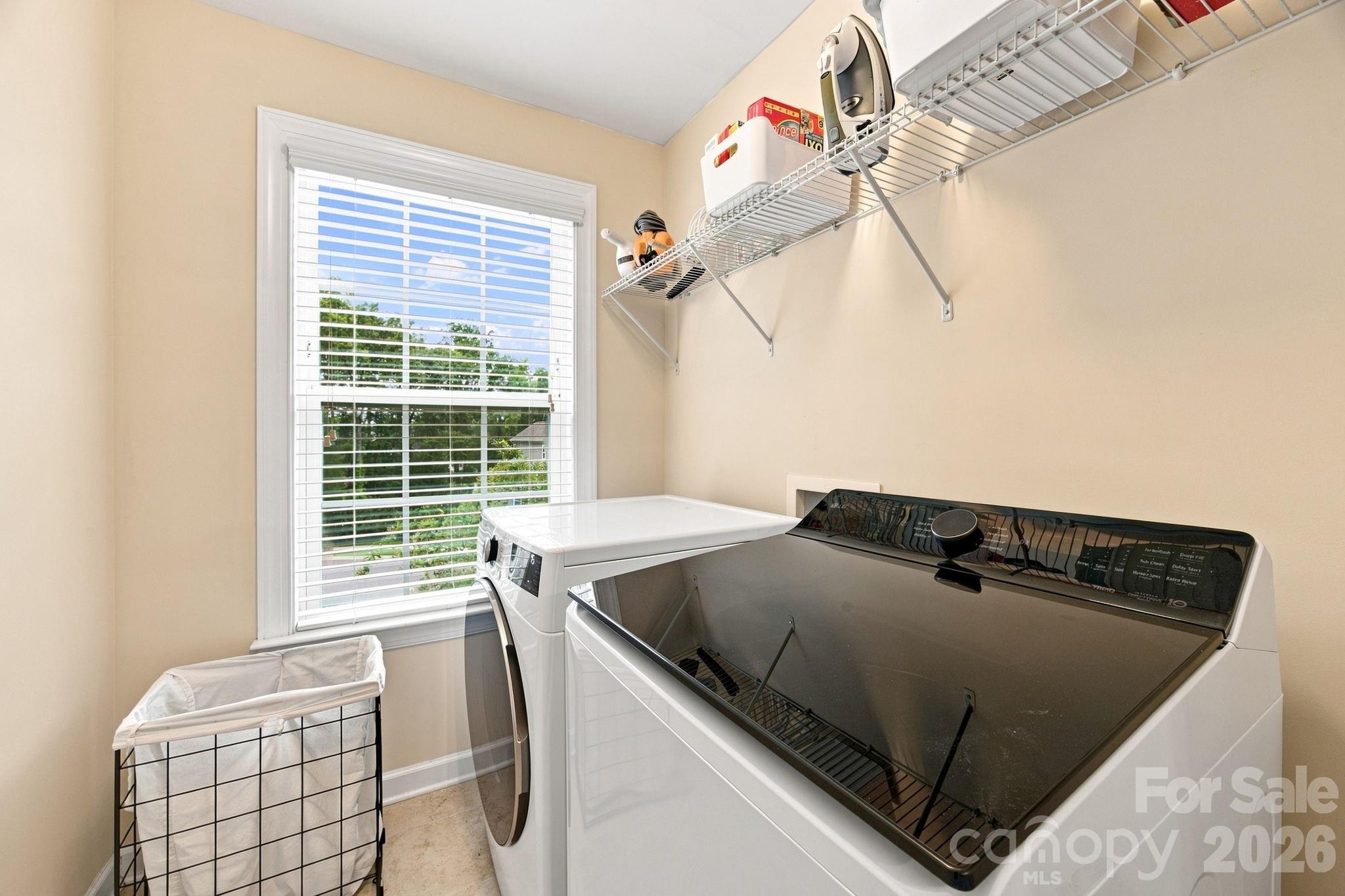 2709 Sugaree Court Property Photo 29