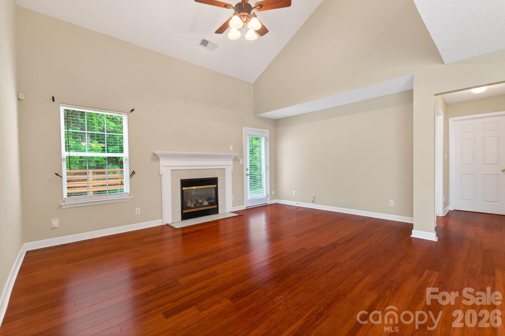1423 Quail Street Property Photo 8