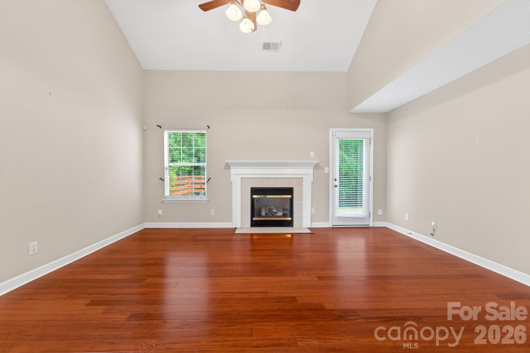 1423 Quail Street Property Photo 10