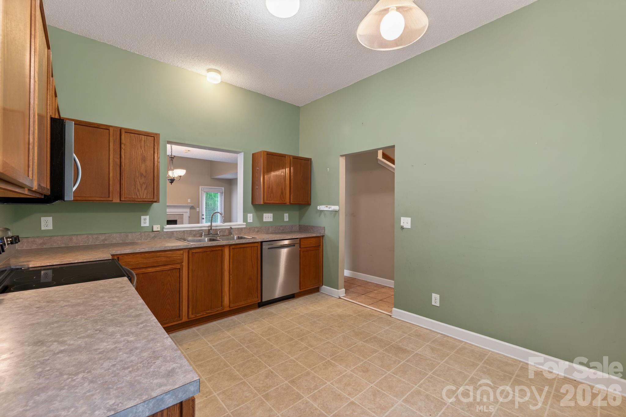 1423 Quail Street Property Photo 15