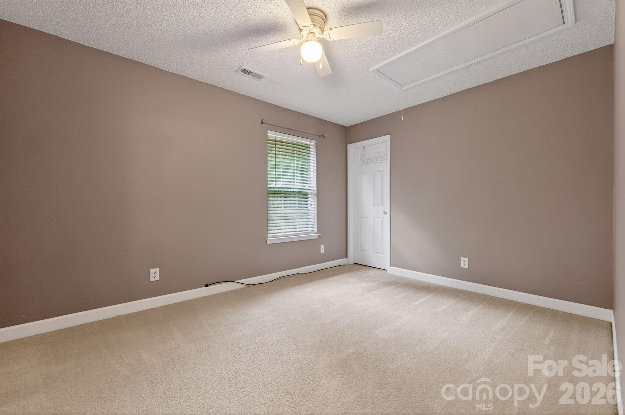 1423 Quail Street Property Photo 31