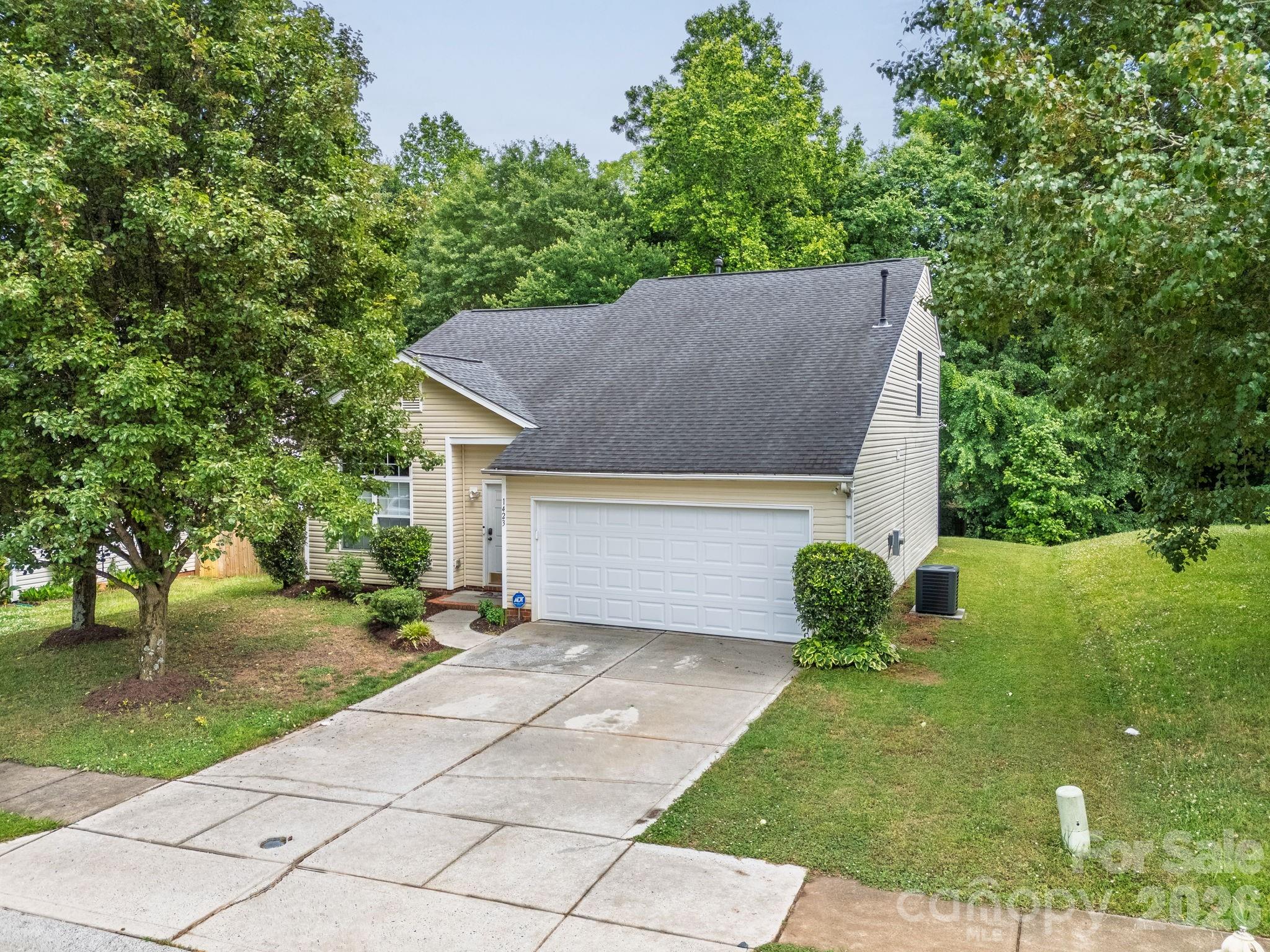 1423 Quail Street Property Photo 42