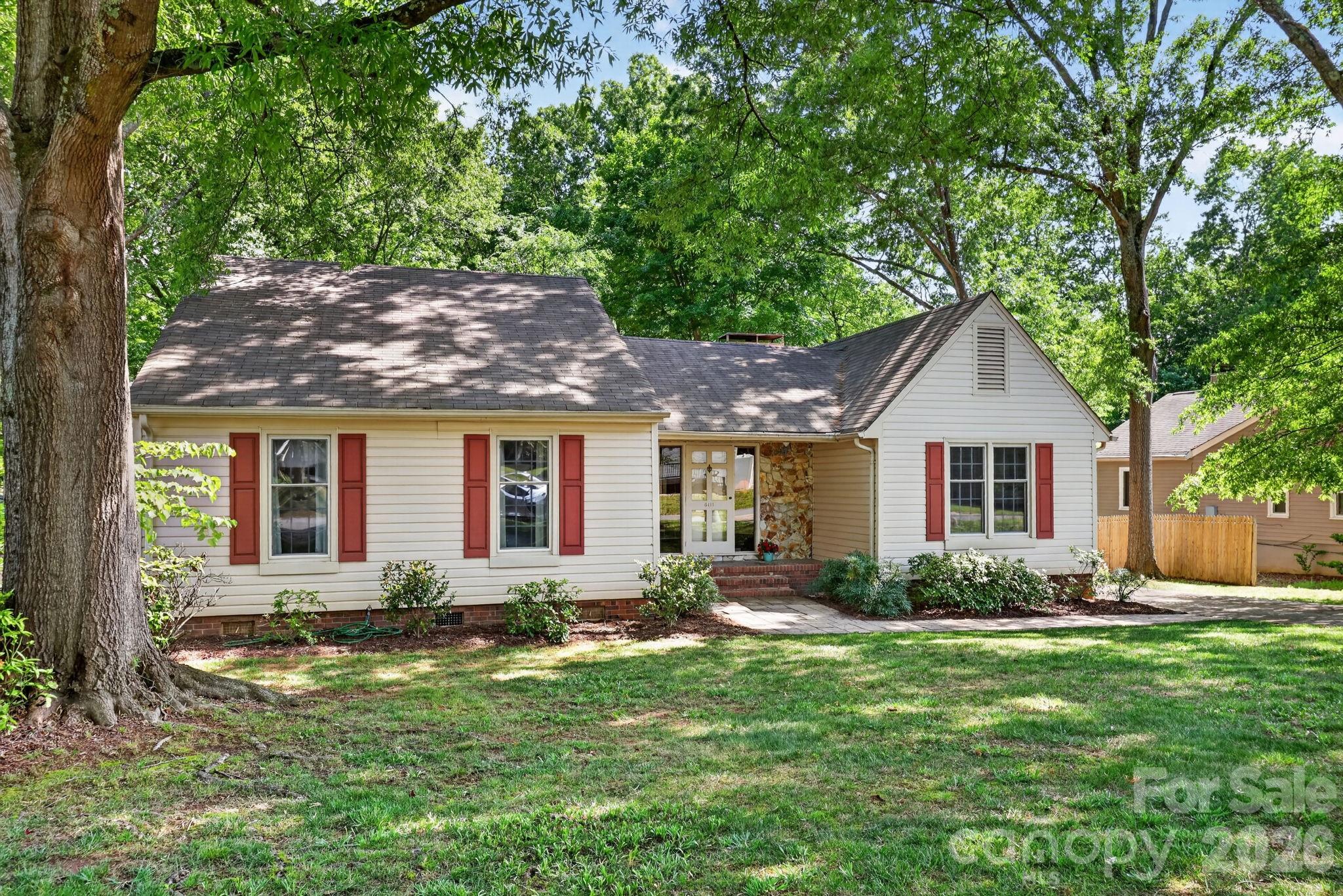6111 Patrick Place Property Photo 2