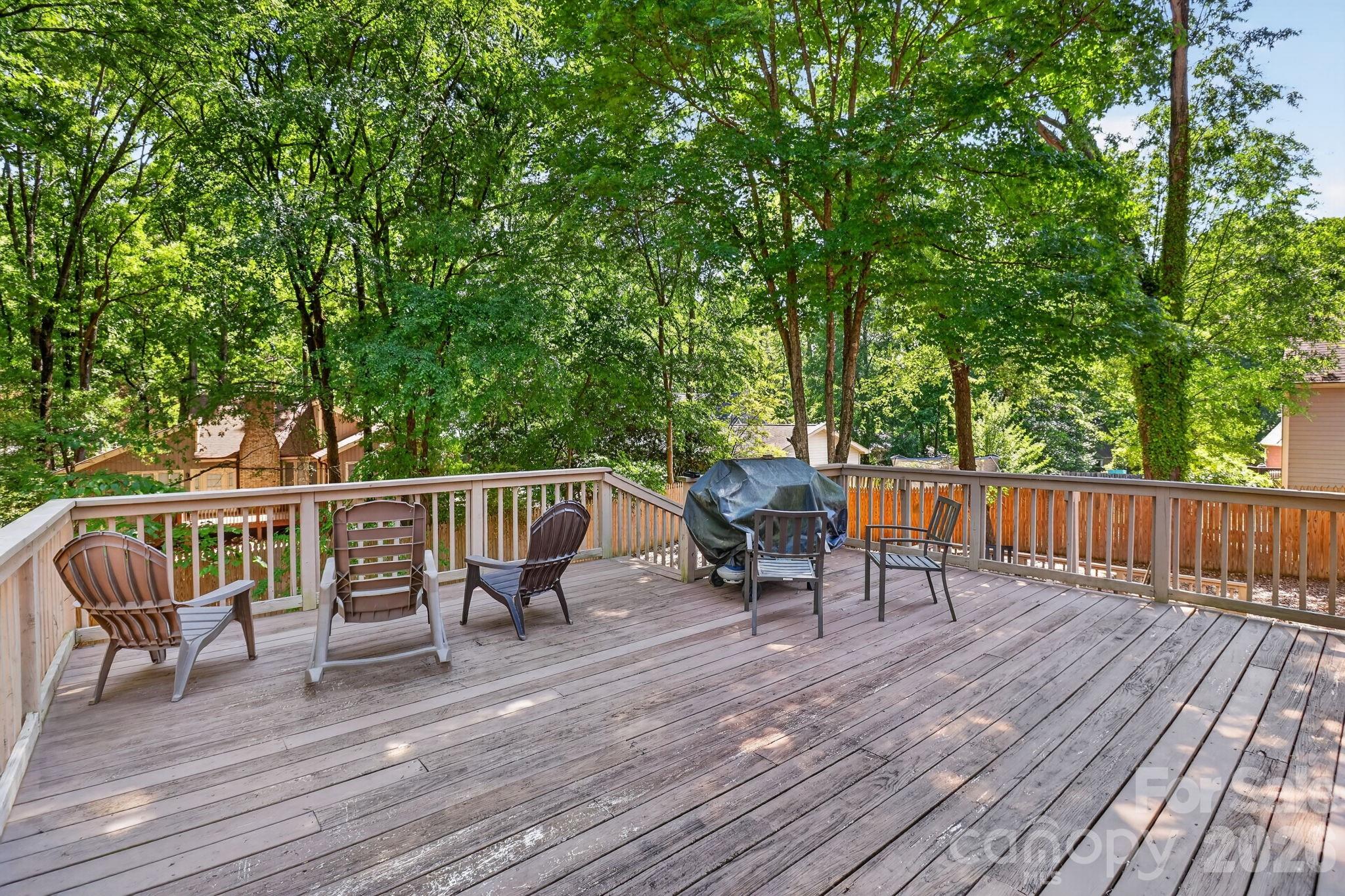 6111 Patrick Place Property Photo 33