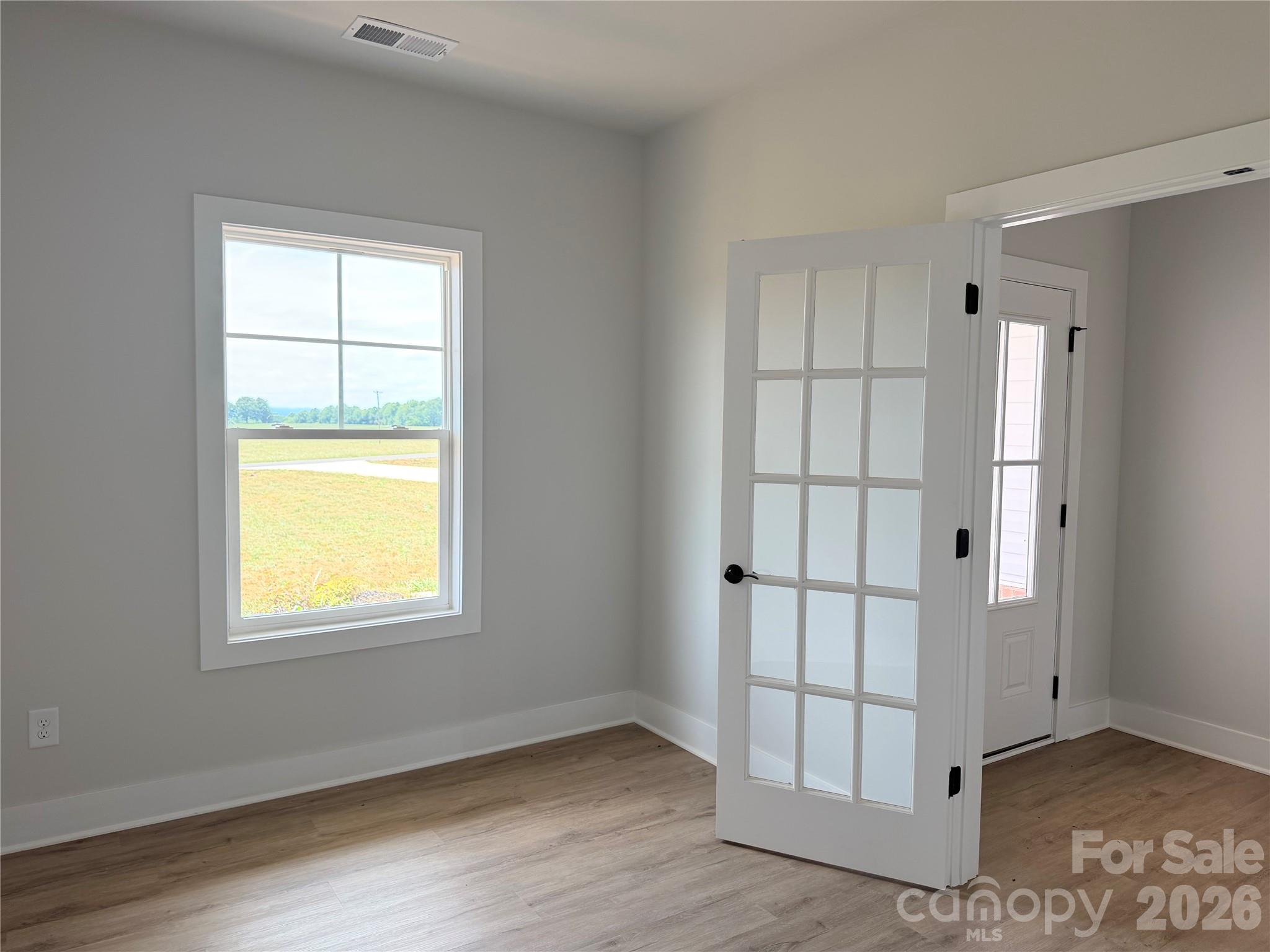 2440 Sandy Springs Road Property Photo 4